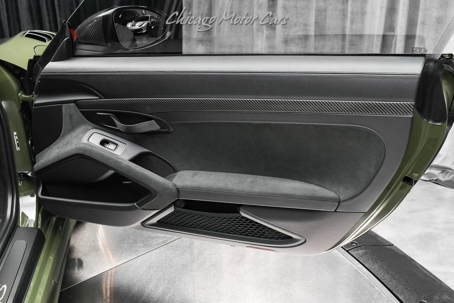 mph028_3967776242_13028_p29_l_39fd641d5f