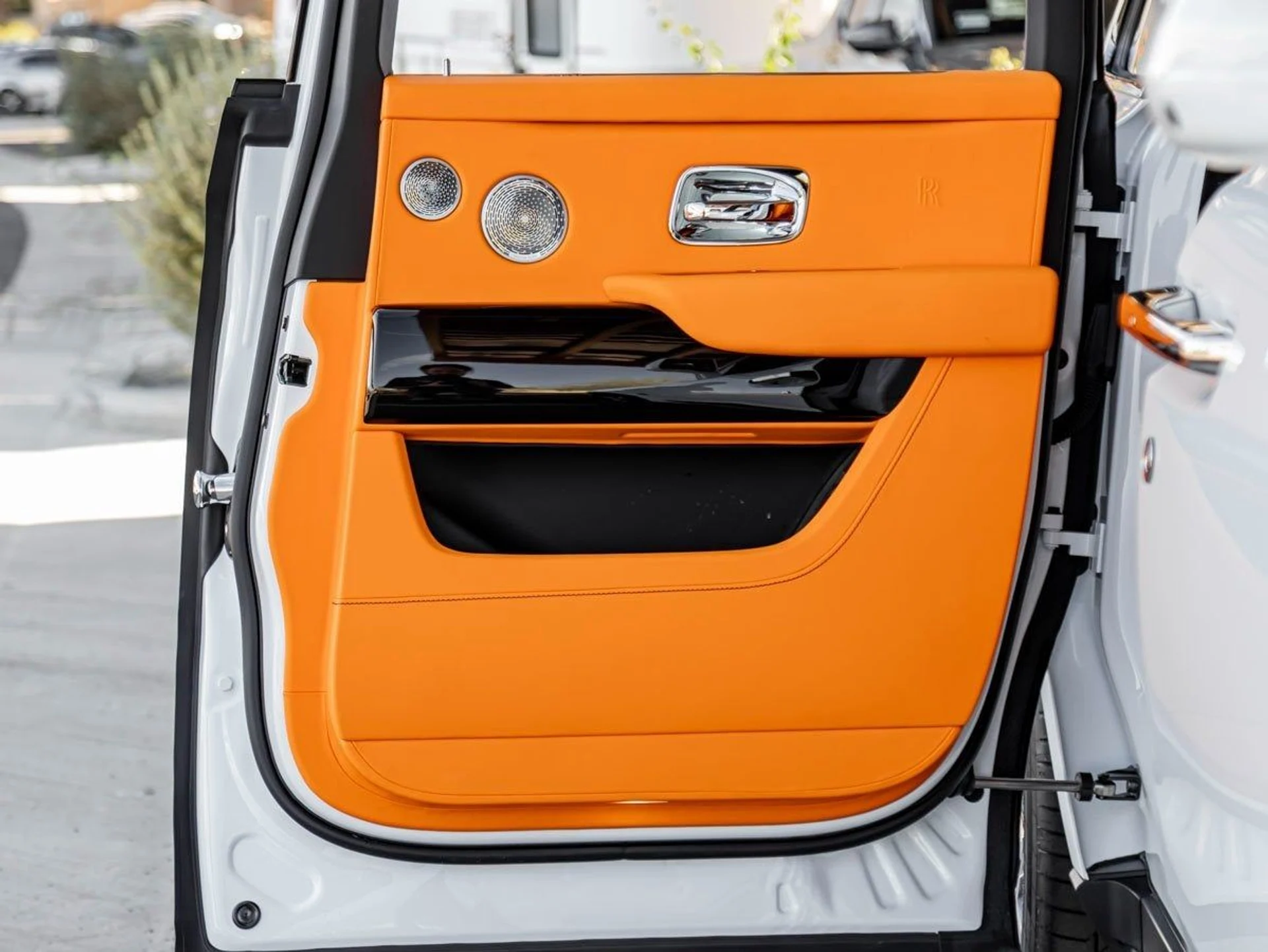 mph028_396929734_29_2c23d203f0