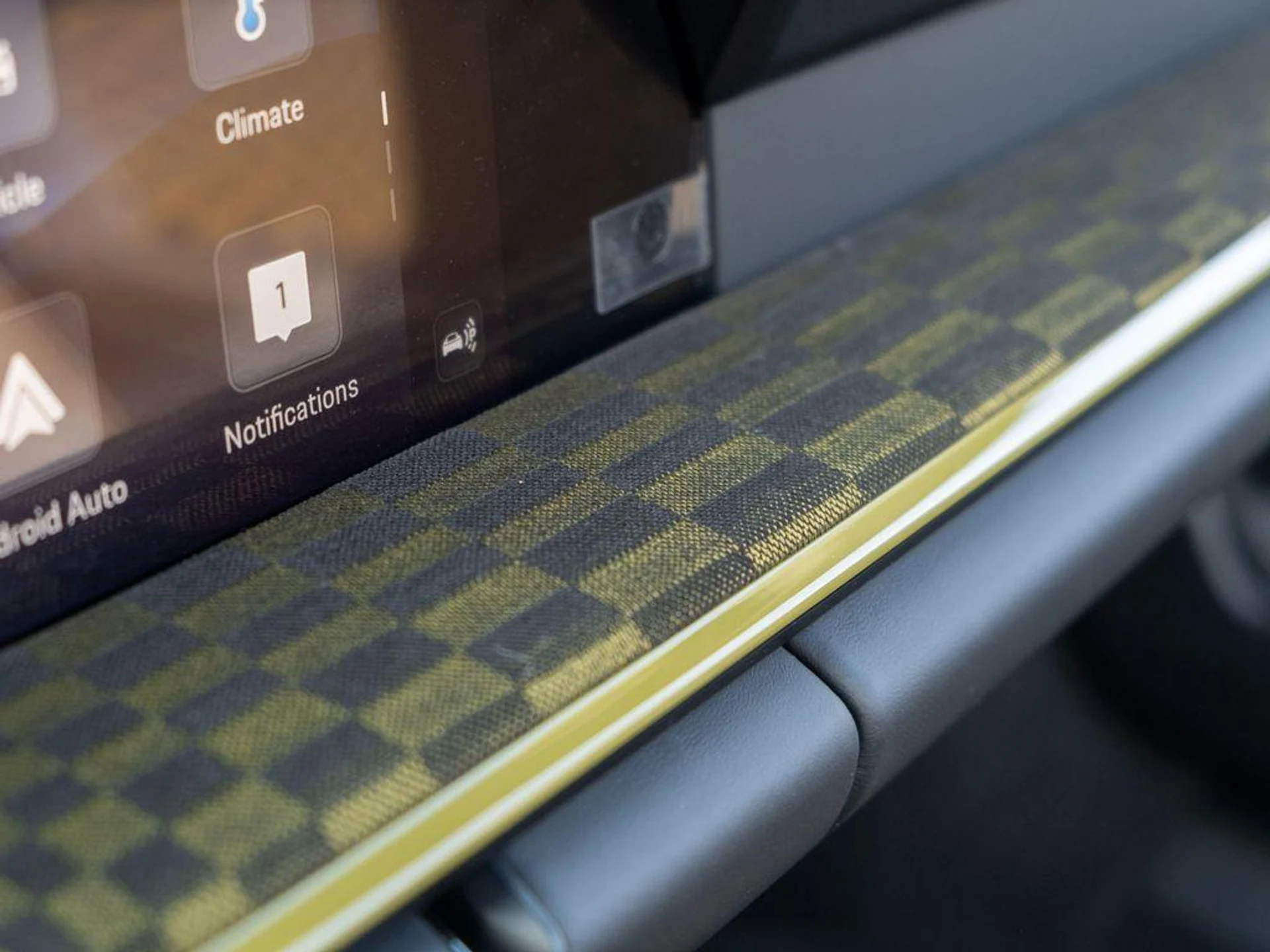 mph028_3986858439_a_X_Btgc_Bb_GA_0aq8_A_Twr_AL_MG_Hx_No_9c90fce34e