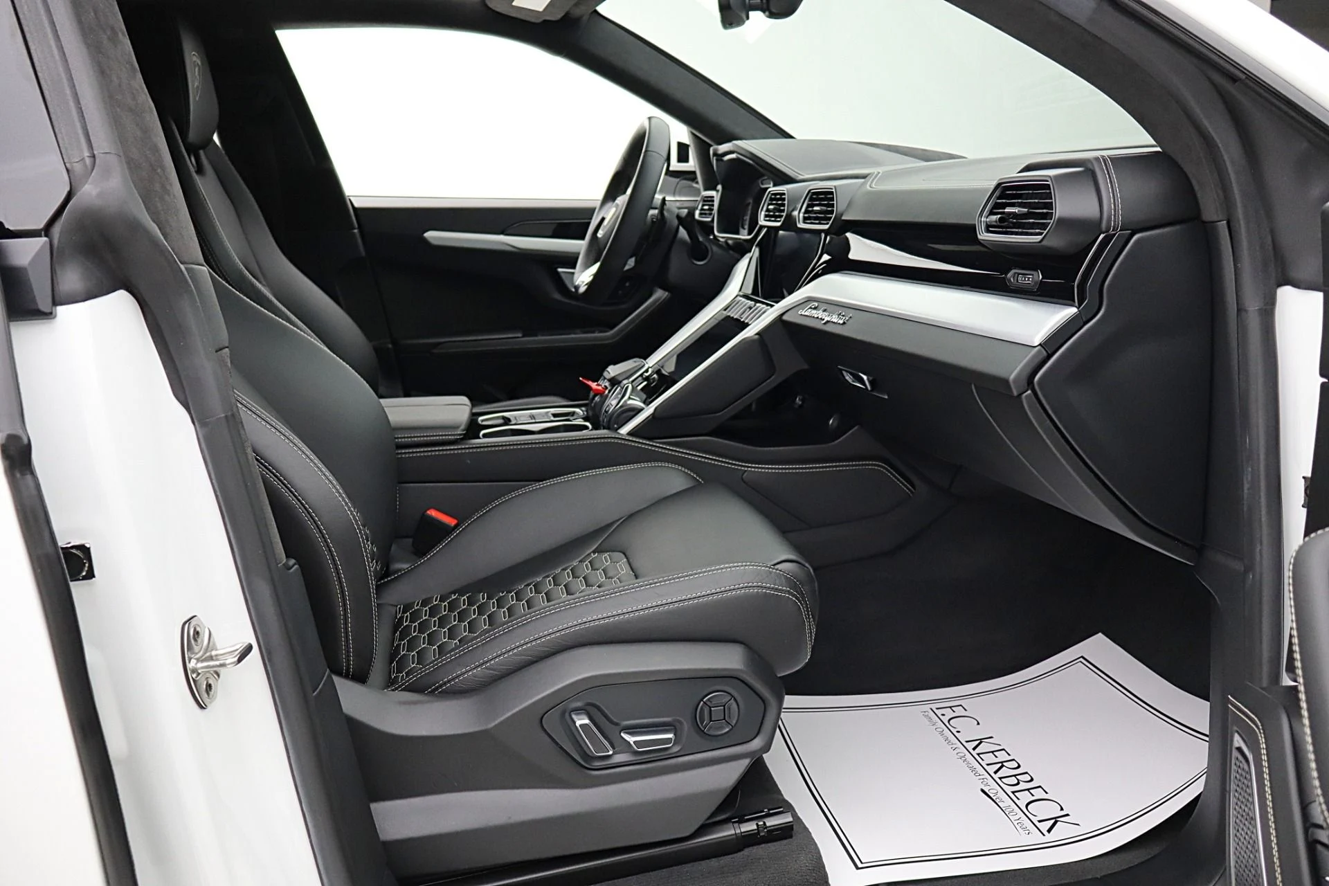 mph028_3987617359_Used_2020_Lamborghini_Urus_SELEZIONE_PRE_OWNED_CERTIFIED_bb80f9cc8b