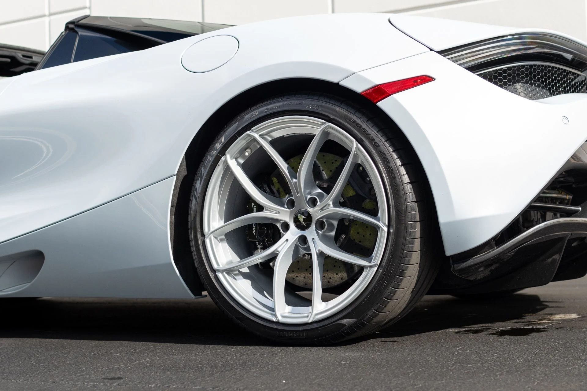 mph028_4000972613_Used_2020_Mc_Laren_720_S_Spider_Performance_1767737574_b5ffc6bb93