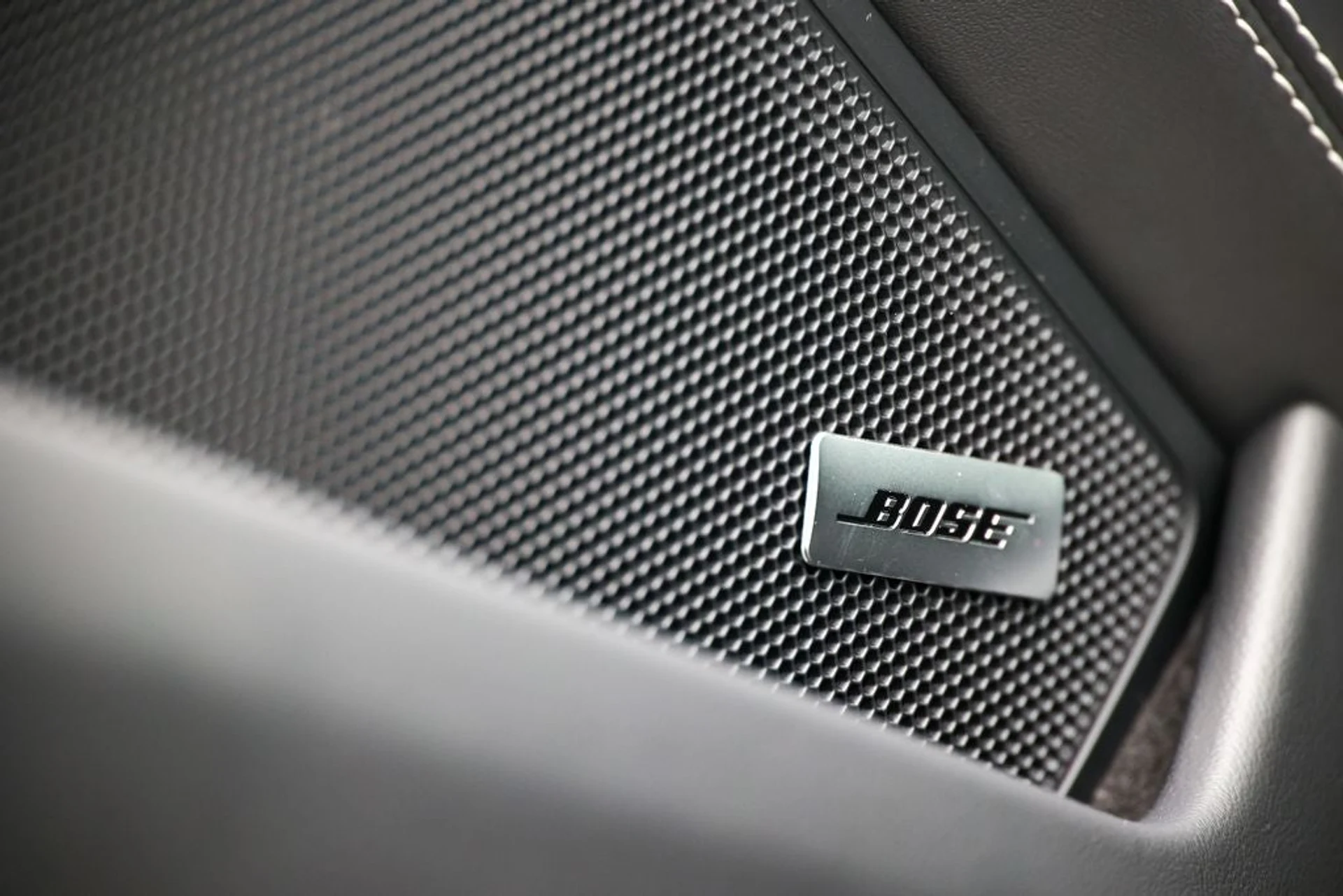 mph028_4004096664_29_0bde233620