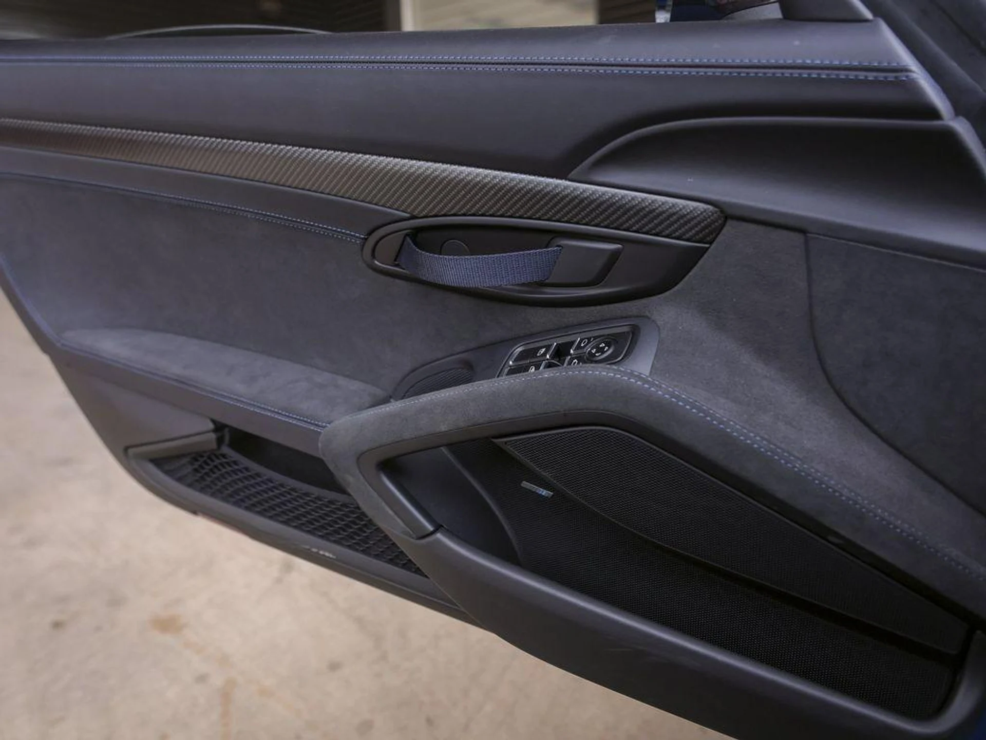 mph028_4021089365_VJNE_7el_L_Nfj_G4g_Ta_Jt3e_St4_DU_79823f1611