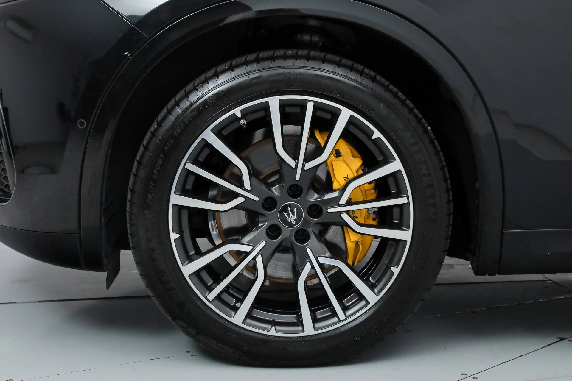 mph028_4029742157_8297f6b29fe1468c6ae11c17d8598bde_82bd25c2e7