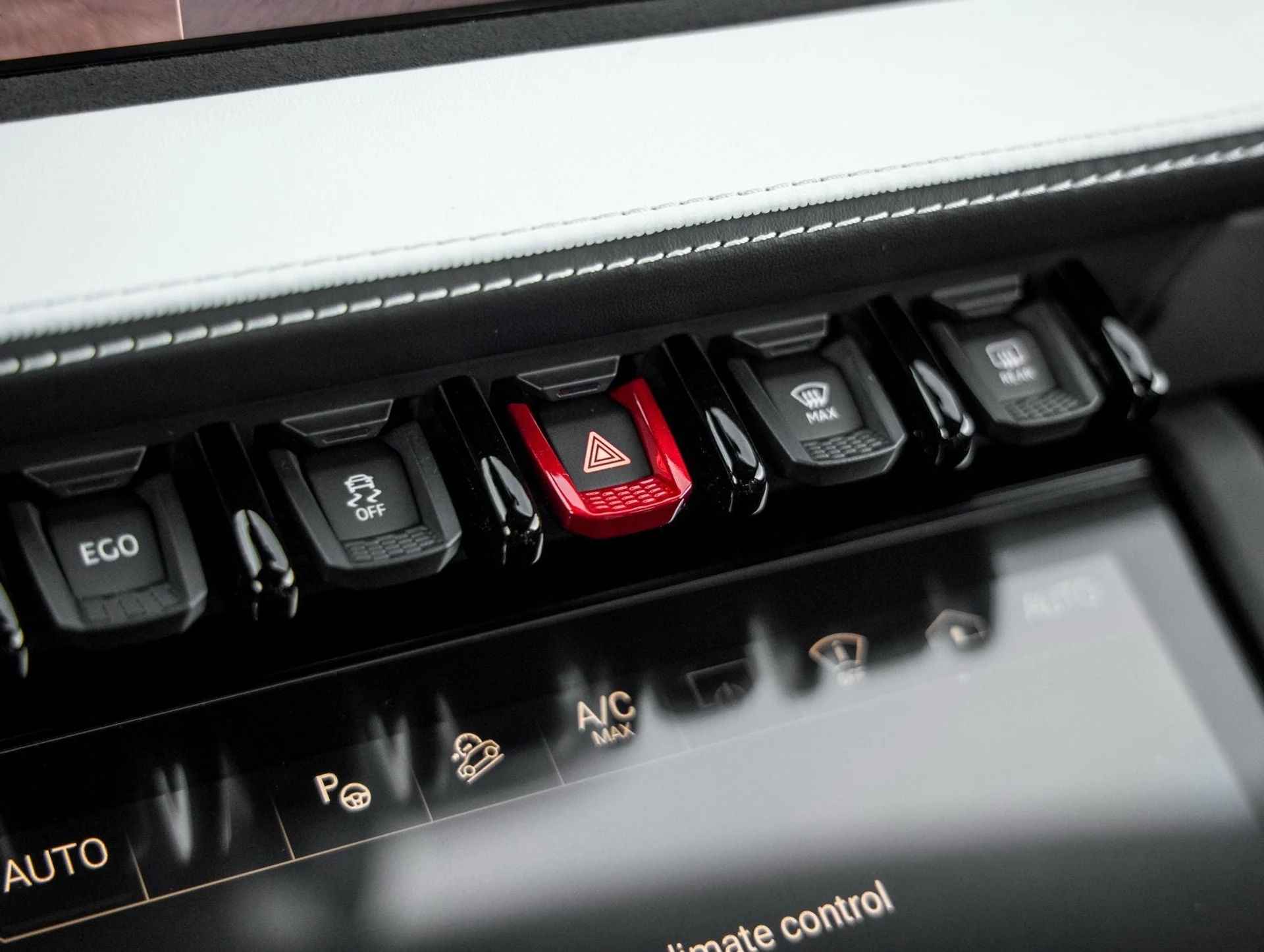 mph028_403229968_29_01b1ced26b