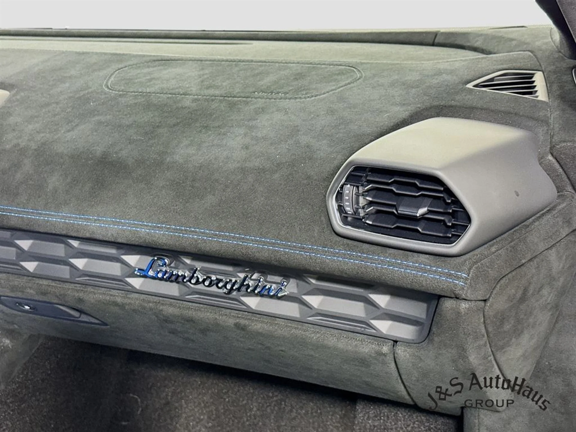 mph028_4034265337_7kw47sgj79sa92iwhsnxy7pcz9ho_36527c439f