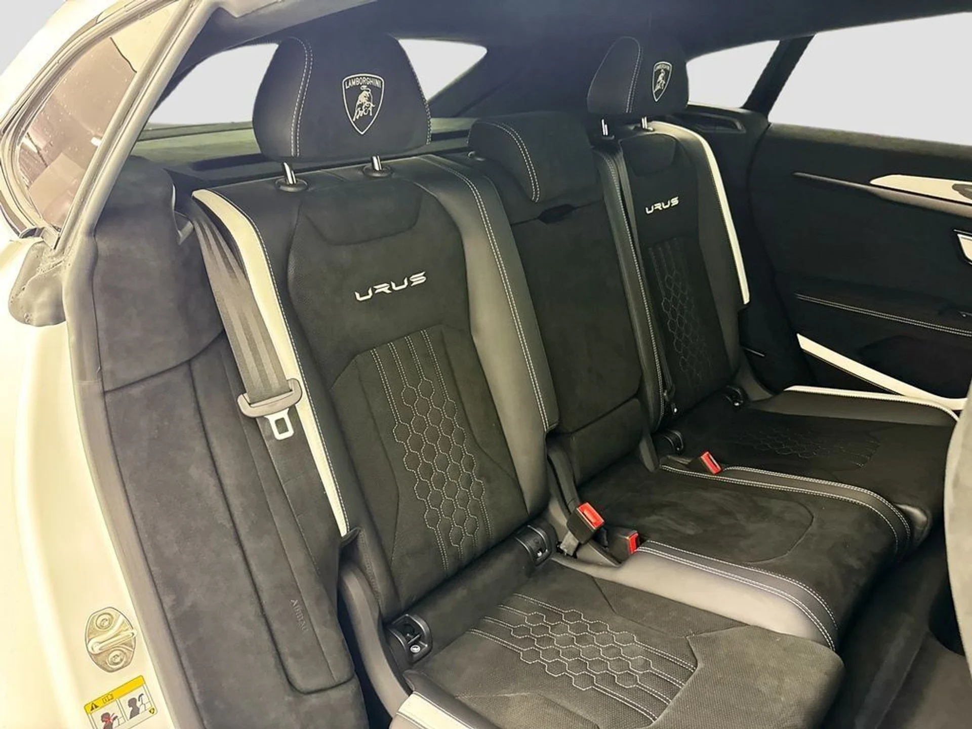 mph028_4034836019_01aa4684e92544a42b65ce45623412d2_e8d5a5e01d