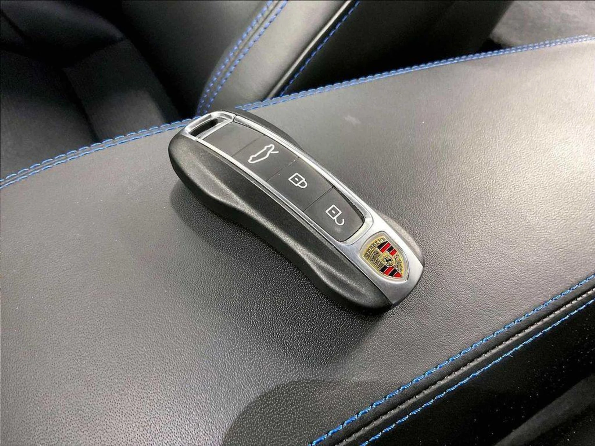 mph028_4035889813_o_UUZYR_8w_U_Xyvxkrr34_Vx30t6_BGM_025b8f9f0c