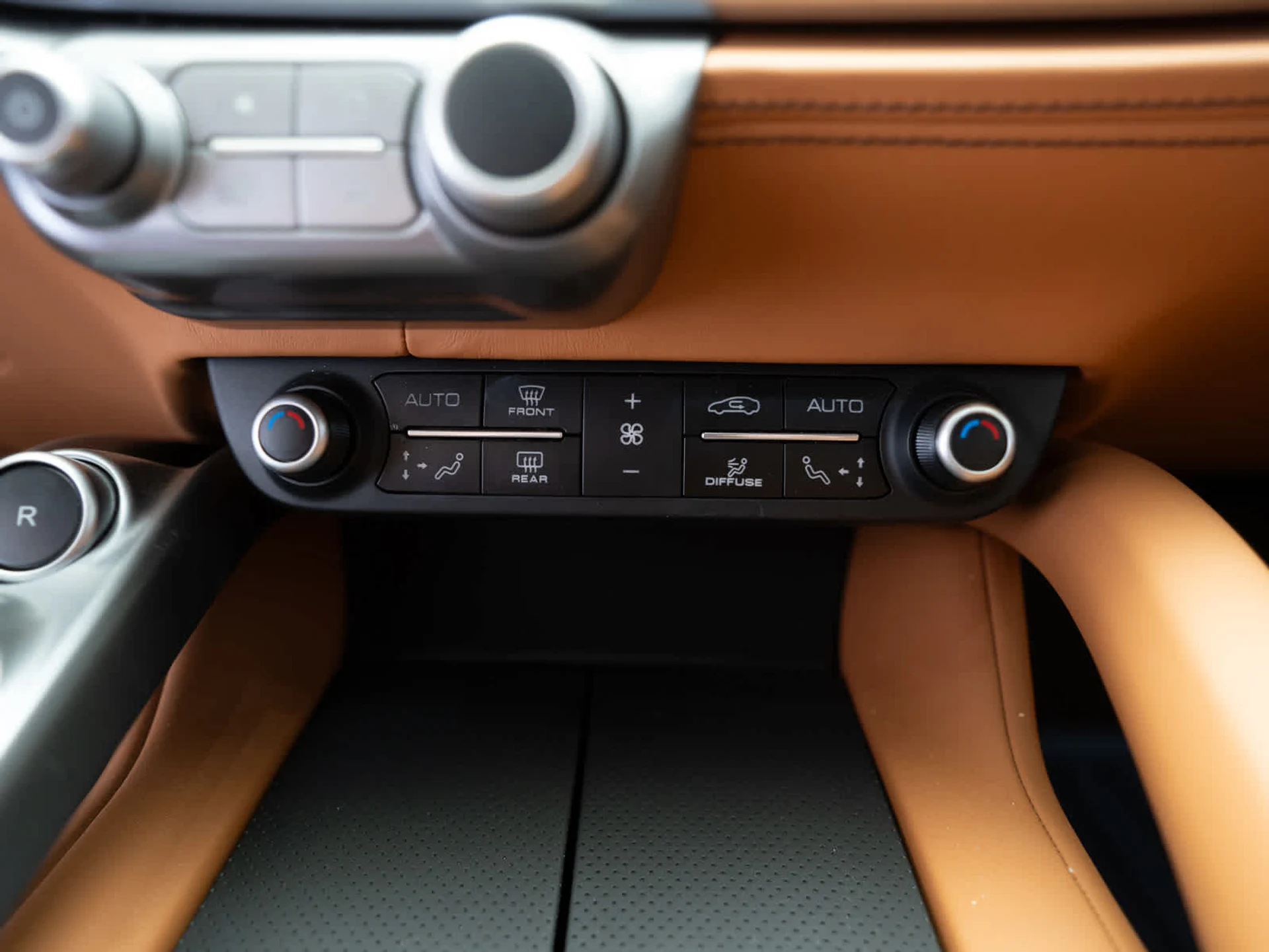 mph028_4044501095_f492a0e281437c2836e190fb62a9d9abx_457dae954e