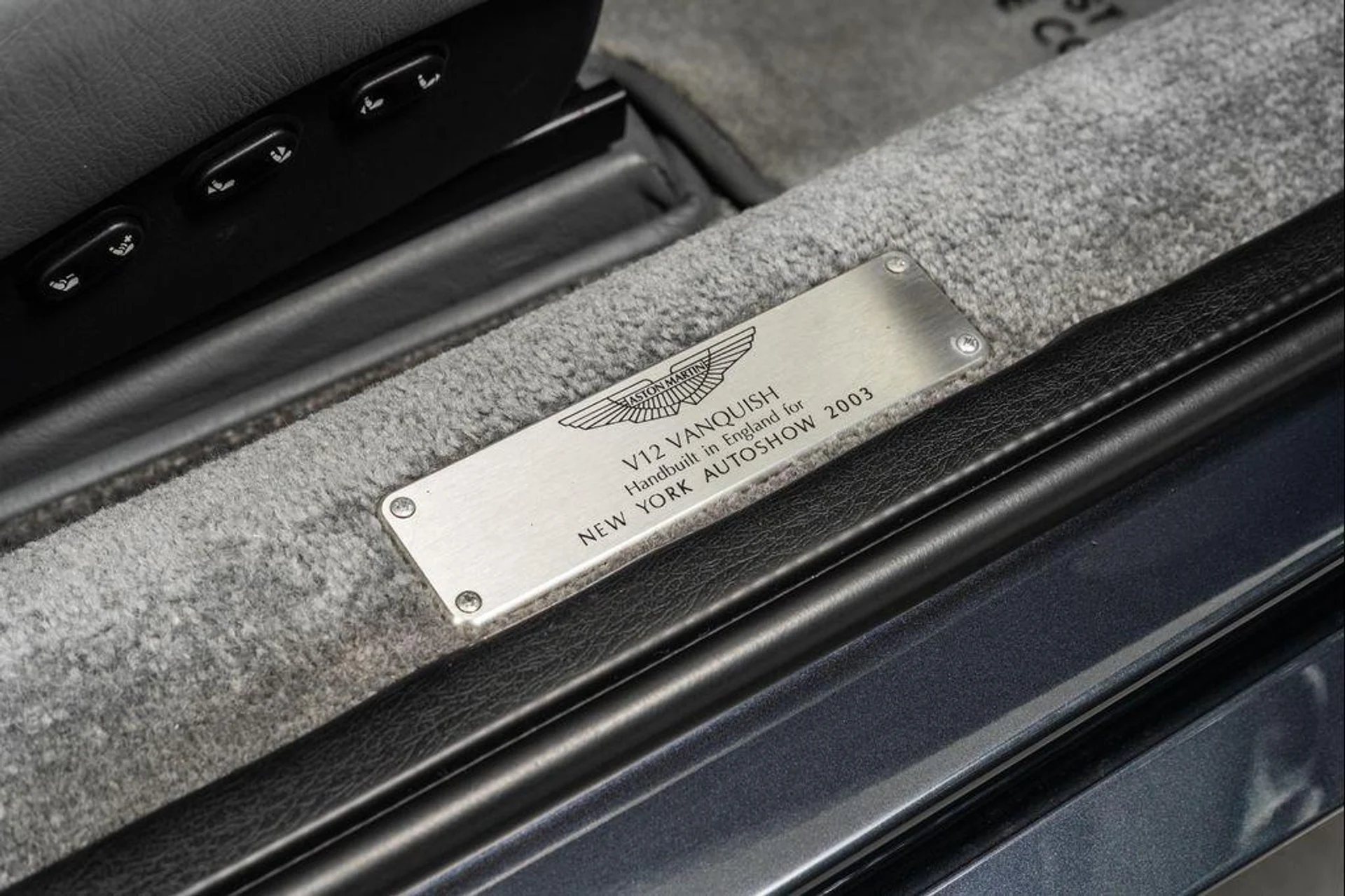 mph028_4047408419_2_C_Kcy7_P3y_BF_An0j6d_Num_LRCD_Ai_I_8f490a108e