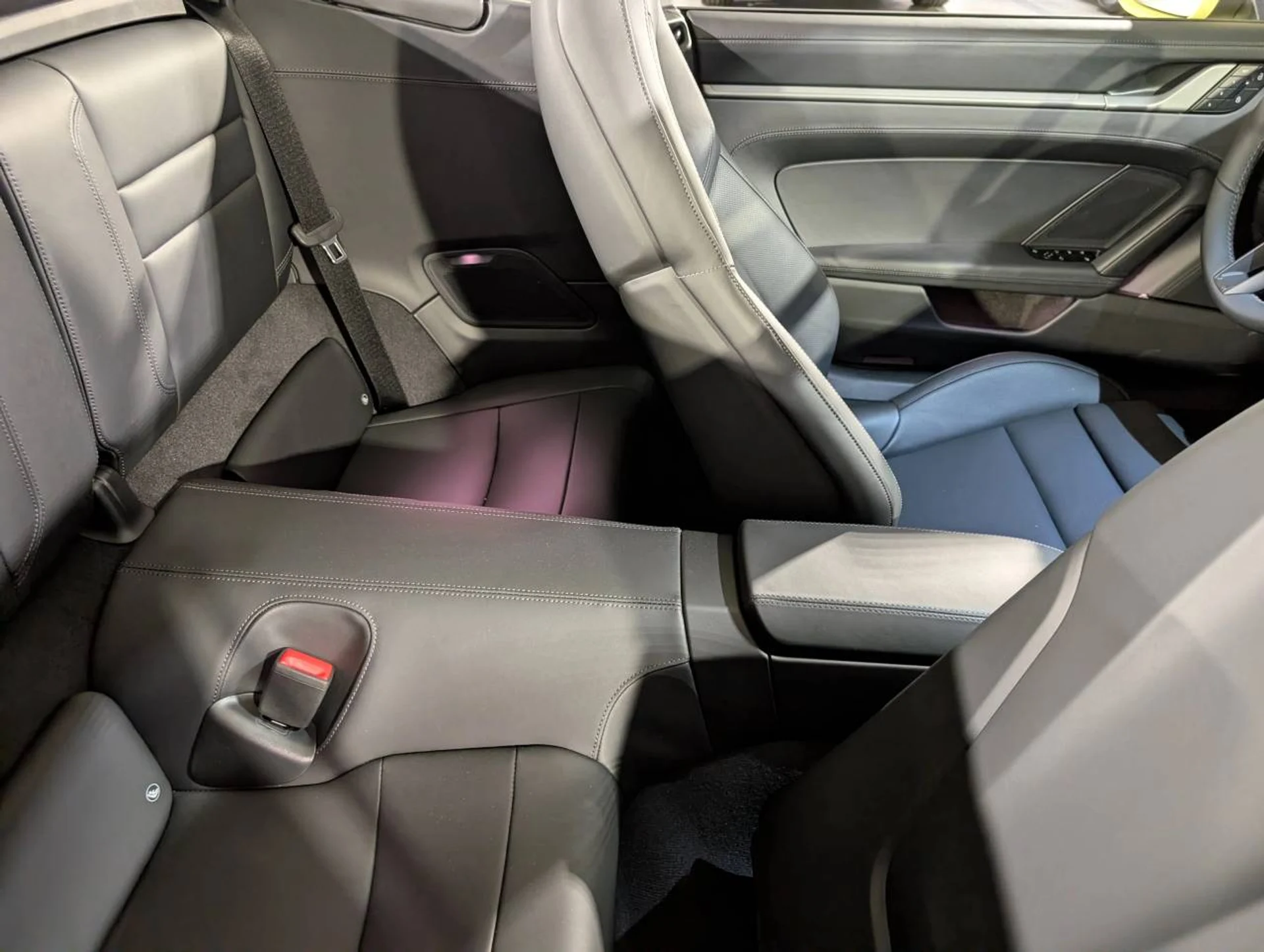 mph028_4055605910_063cfb63a615826636e6bb23cf8d7e3fx_b5ce5bda9c