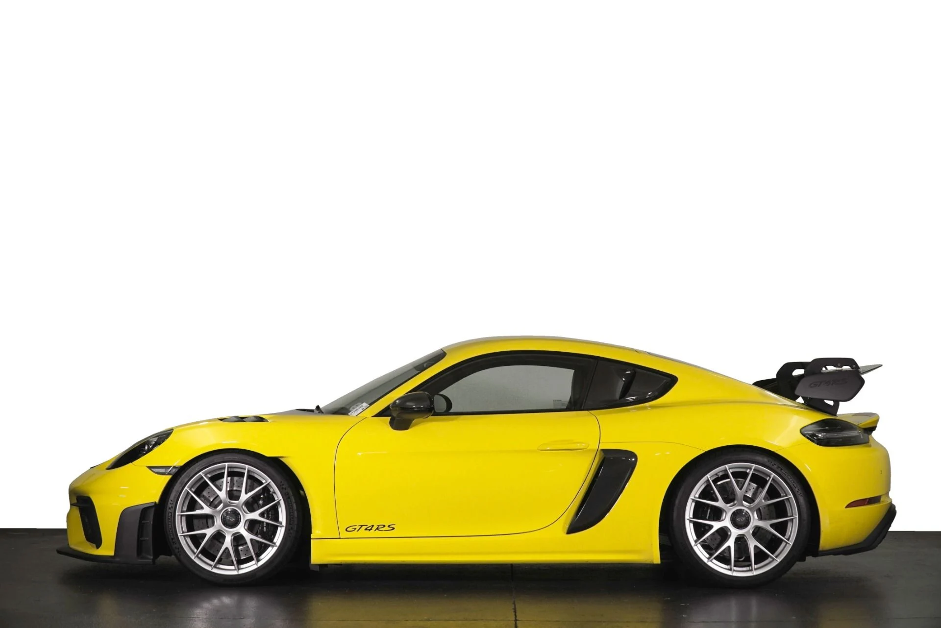 mph028_4056798288_Used_2023_Porsche_718_Cayman_GT_4_RS_1781890482_93551e1c9b