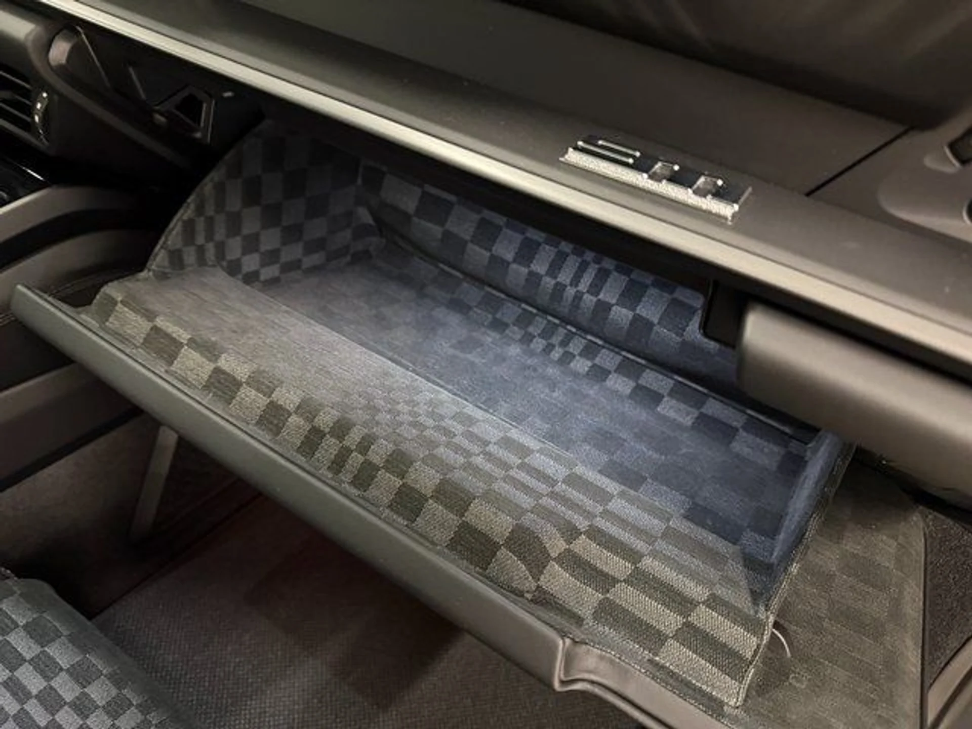 mph028_4057042020_f6a3738de846759b5f7ba9ea7759a79d_f099e36f57