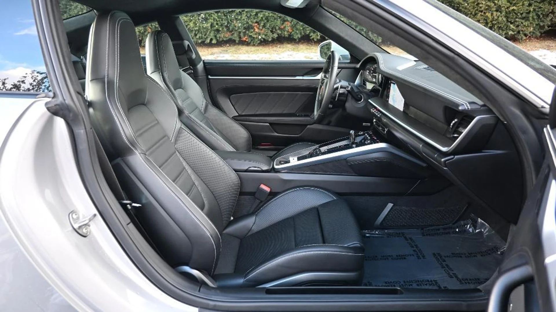 mph028_405709783_BT_451dt_GB_5156_TV_Cx_NYRN_5_Re9w_35e933add6