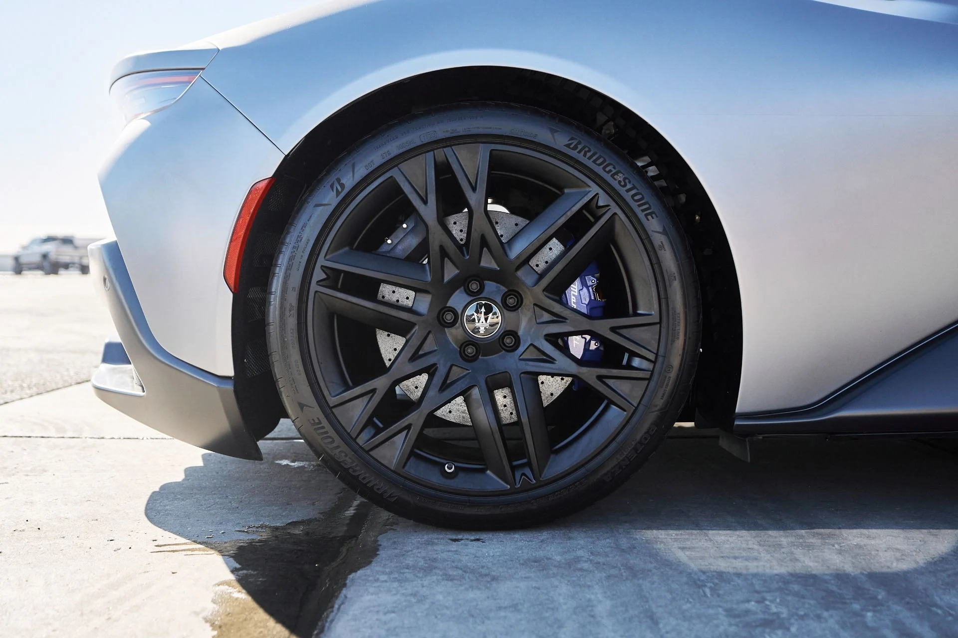 mph028_4063559641_Used_2023_Maserati_MC_20_Cielo_1761946891_fae080396e