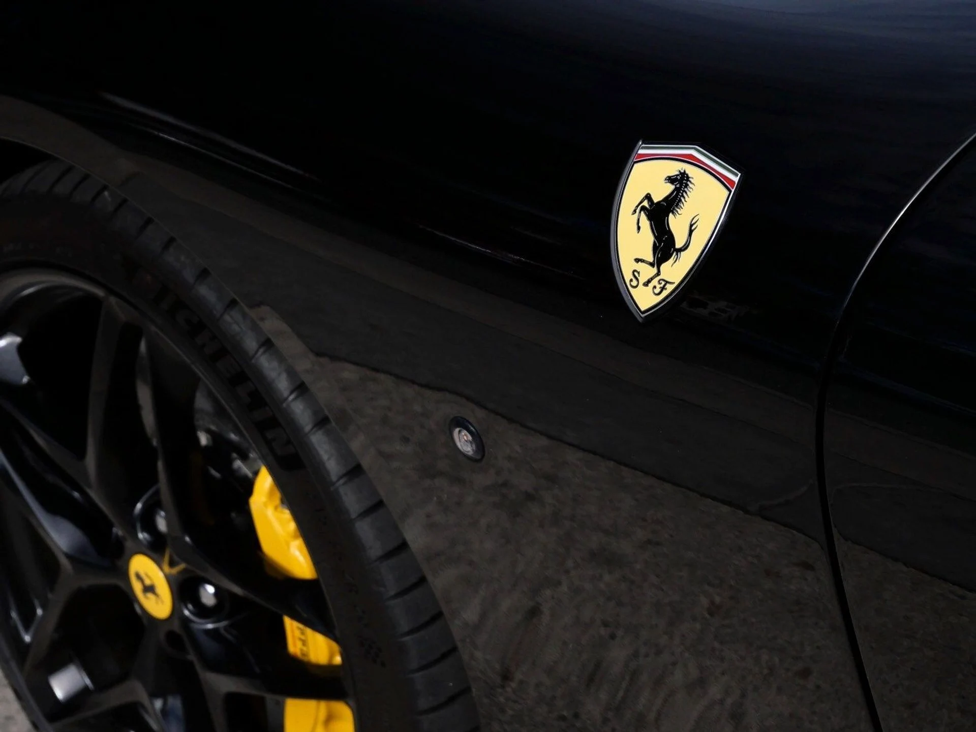 mph028_4069208861_c1f4a46e2afdf8ab4bba104fd90a78c0x_25746991de