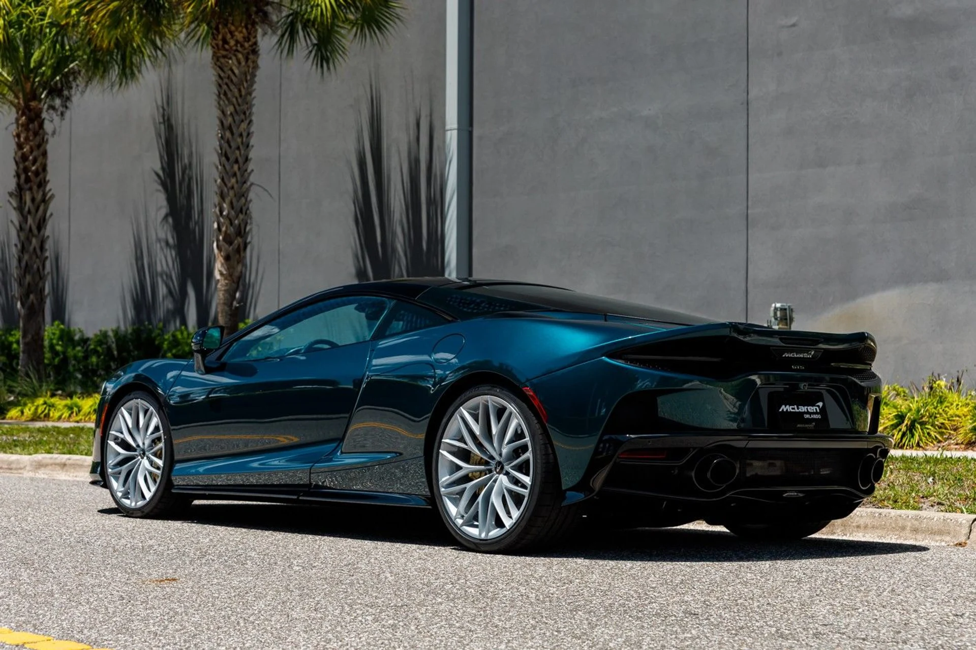 mph028_4073332328_672_p29_l_386e131ced