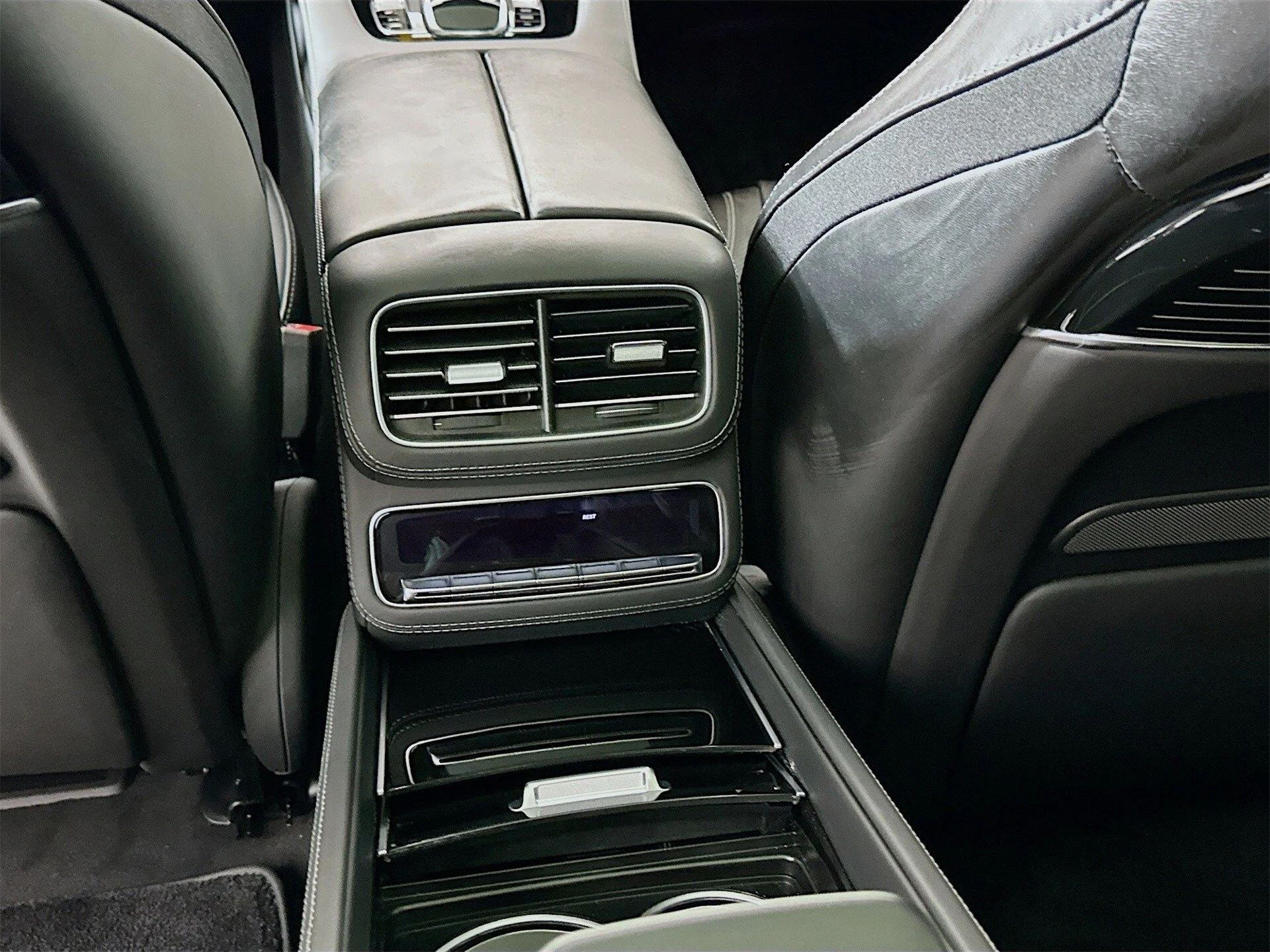 mph028_407486149_d66fbe8b7967a094cadd46a91474e487x_735fcff5bf