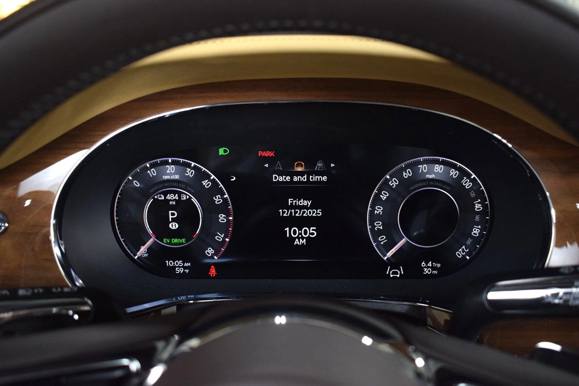 mph028_4076524201_0e2d80b7614aab34ffd1c14c95b8e11ax_b836353376