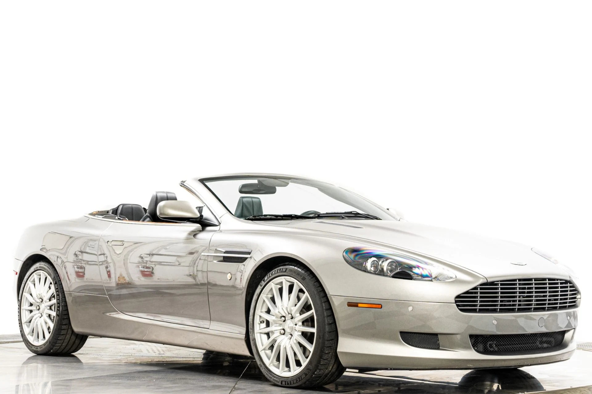 mph028_408270363_Used_2008_Aston_Martin_DB_9_Volante_1787088651_18a664f06e
