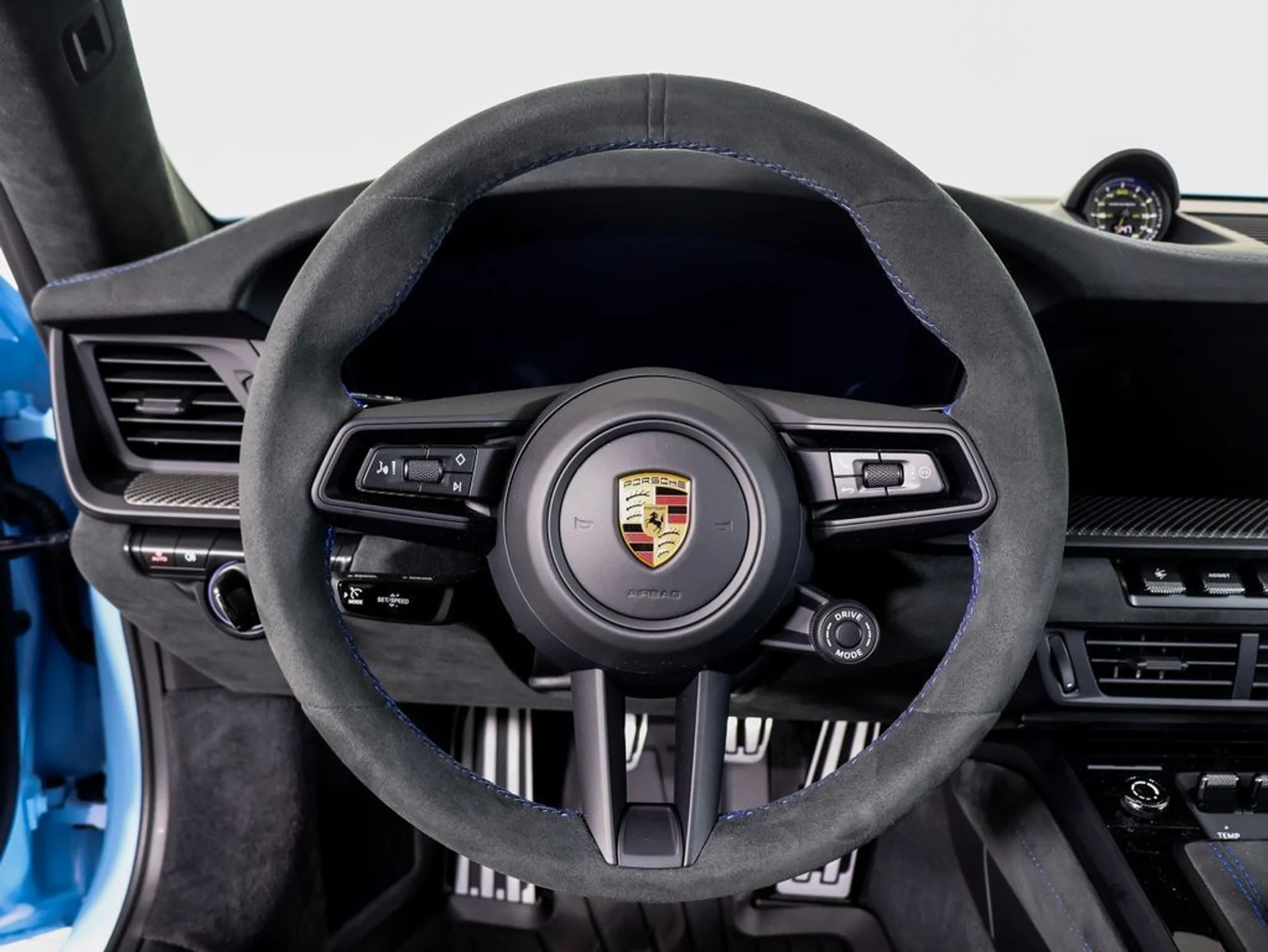 mph028_4084843576_3090f4979291690cd412f1a4192e3613x_d67f102339