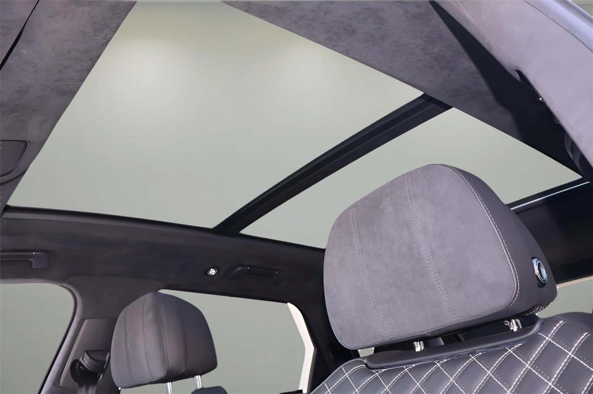 mph028_4101550292_29_65db15e926