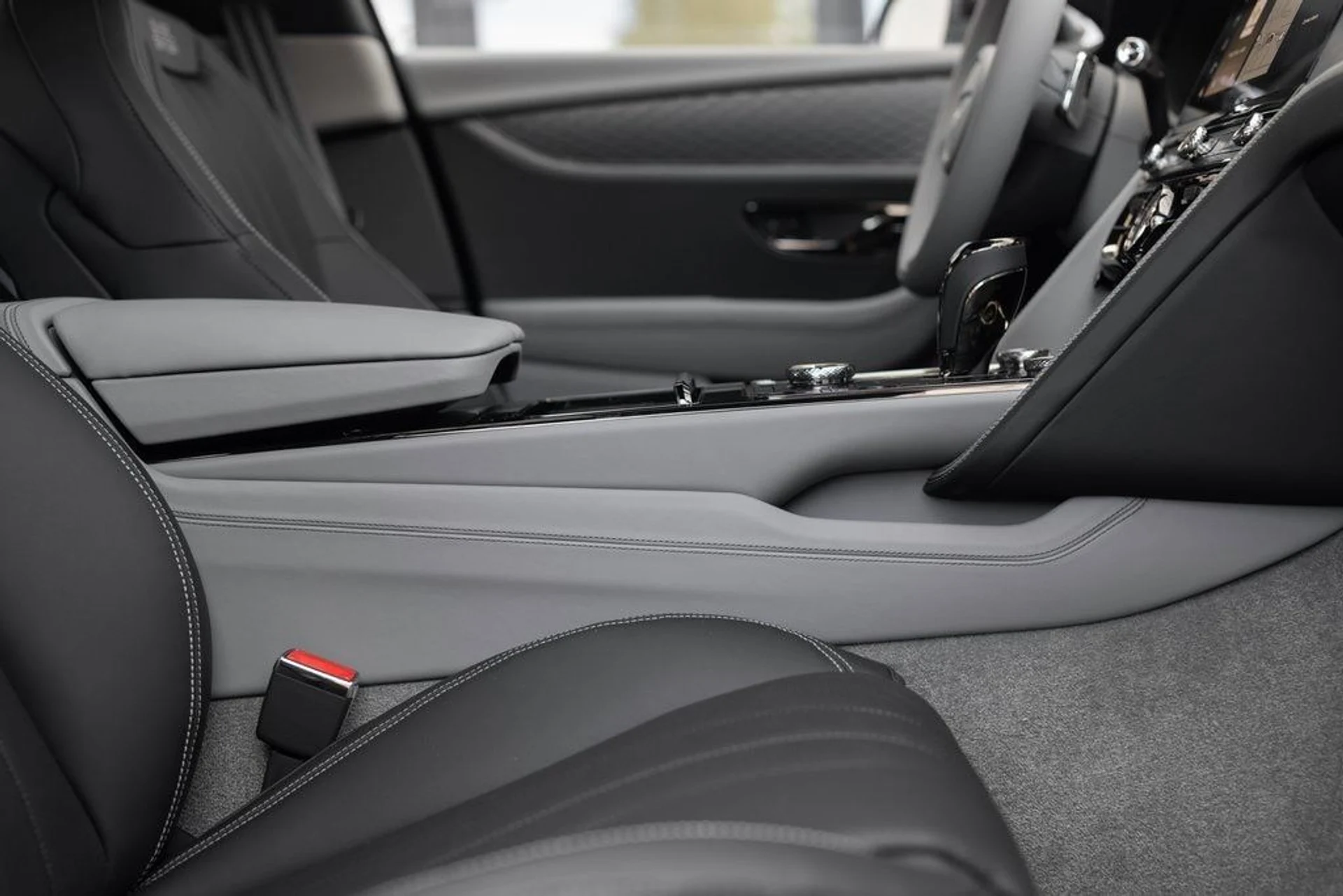 mph028_4109284289_54298cdb72ca9d51861f6fe7049bc975x_41b9555029