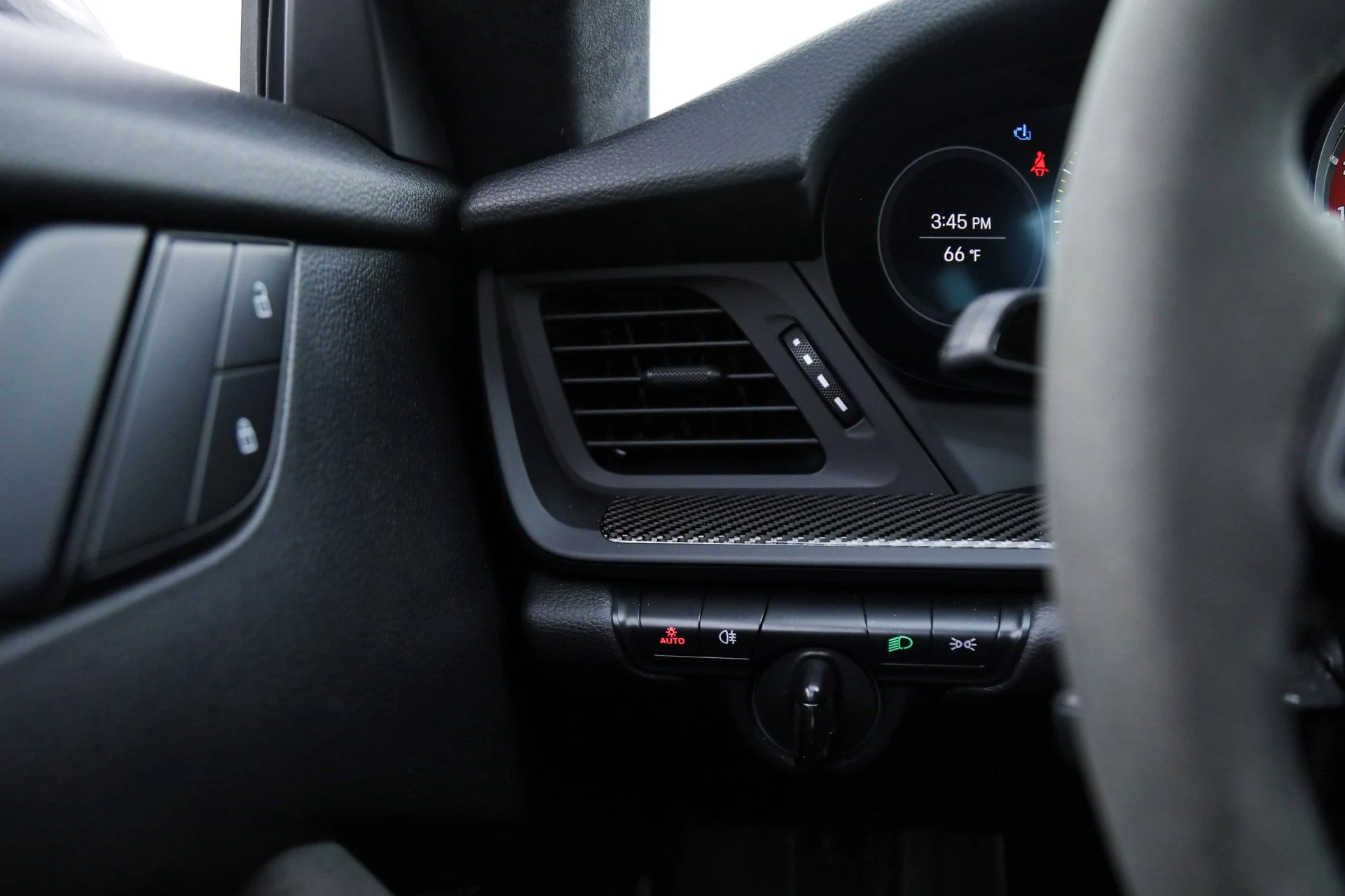 mph028_411226495_d002b9d9681985a6bc308112bb92fa9c_e63da165dc