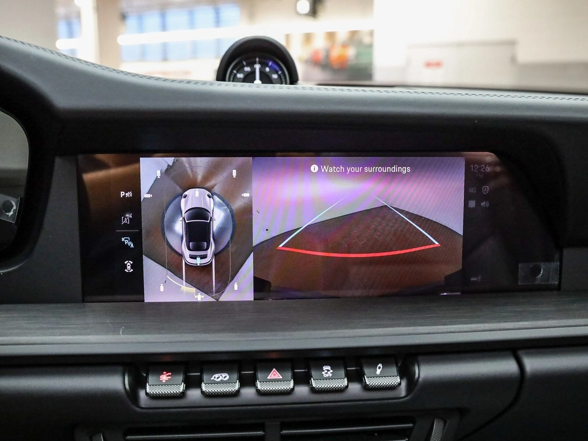 mph028_411428361_5cdd68ce35997c90f5b6343771128ab4x_eb6ef642ea