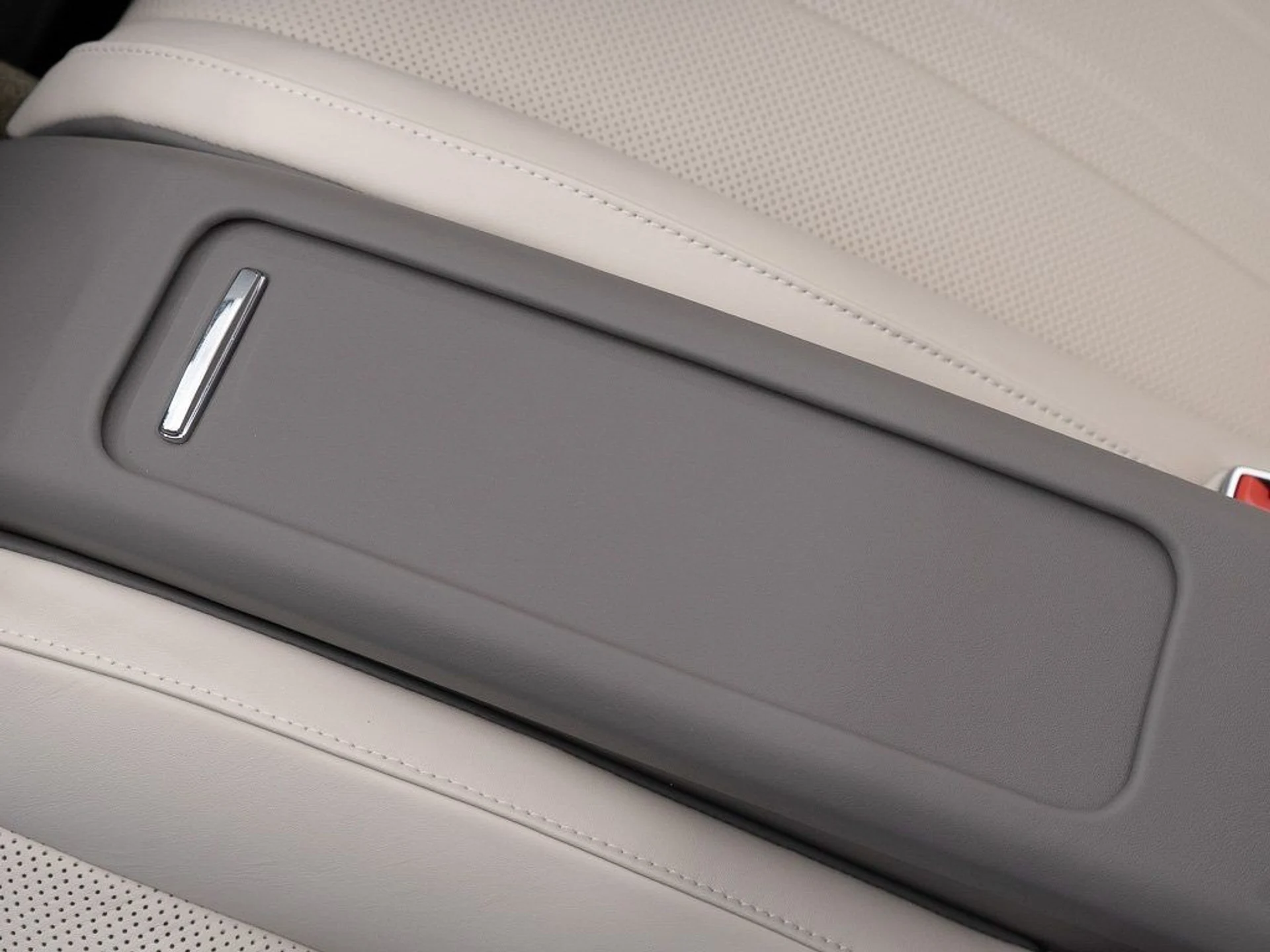 mph028_4119851613_1b7ea7a7dd15a49fcb3f9d93d2ab510e_9f0df87697