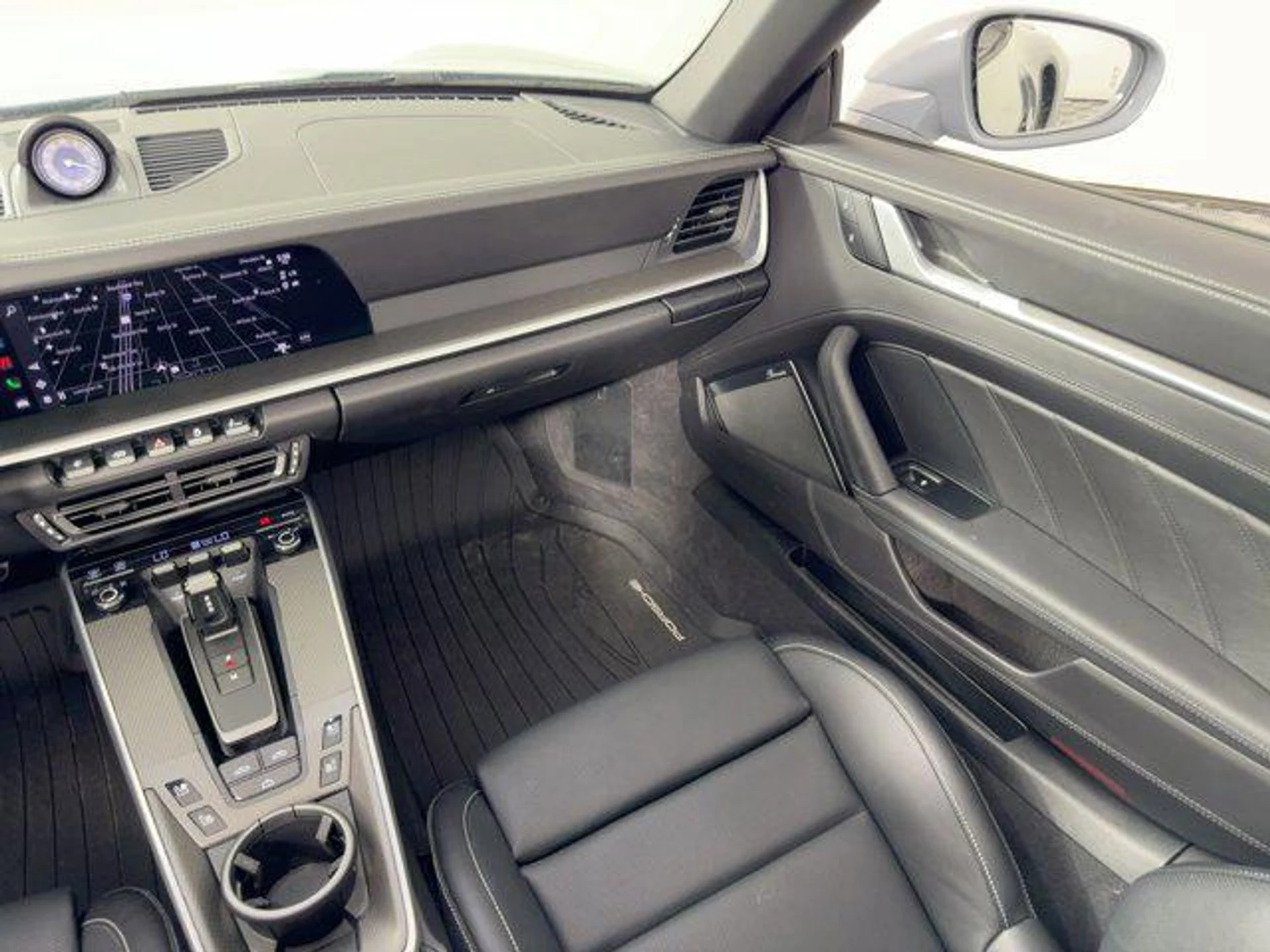 mph028_4120085256_Ed_XVA_Ucfe_Z243y53_Uiog_ml_J_Jc_92fe8b87f5