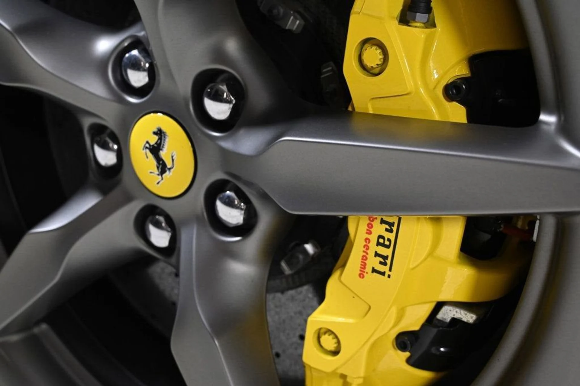 mph028_4121600982_e569cb1e317244f7807b379d6cef06dc_5c40b208ba