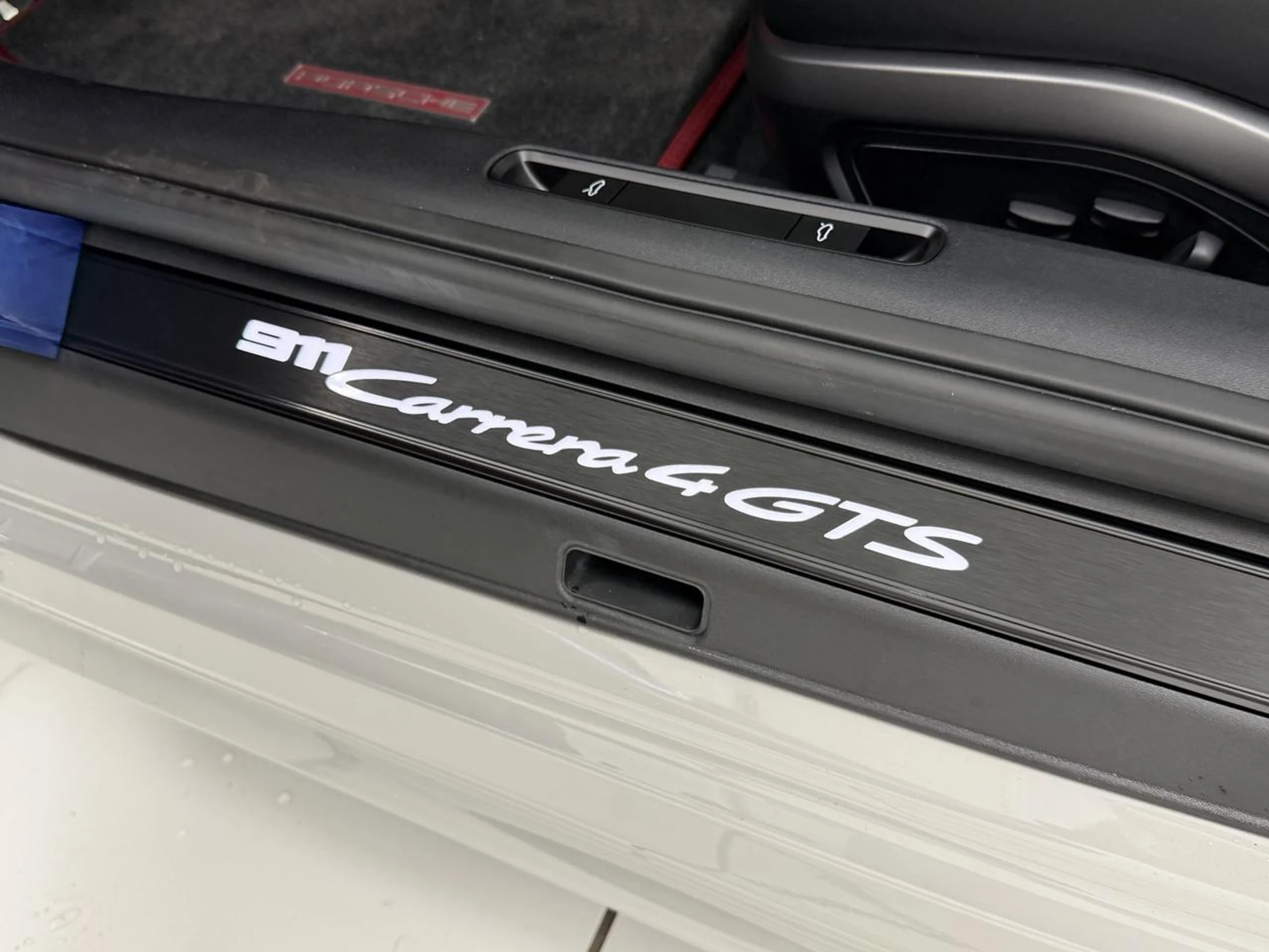 mph028_4122203284_93fb2391de715744a71d74a1b651d304_43818e4283