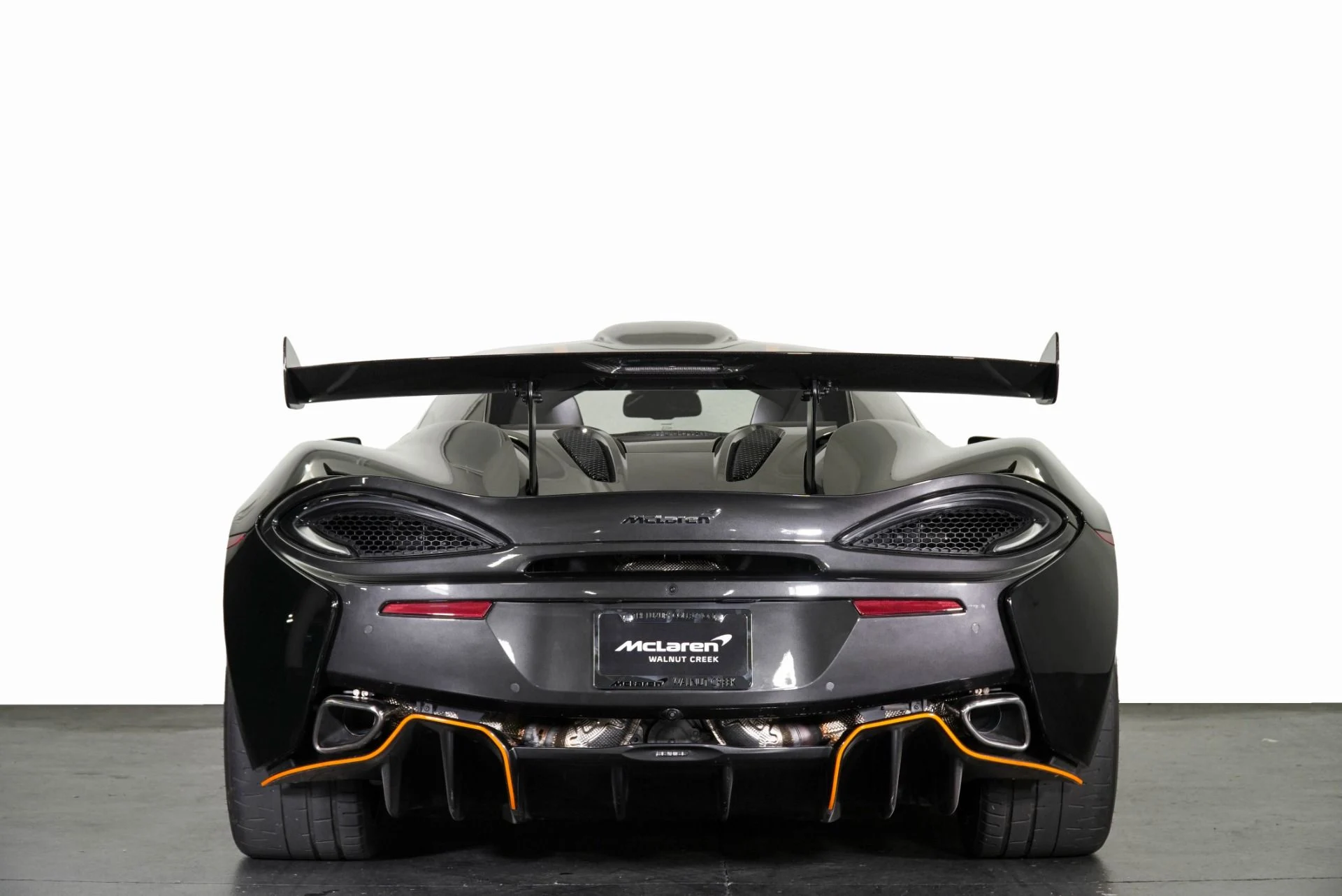 mph028_4124128830_Used_2020_Mc_Laren_620_R_1773421354_ffc11edb82