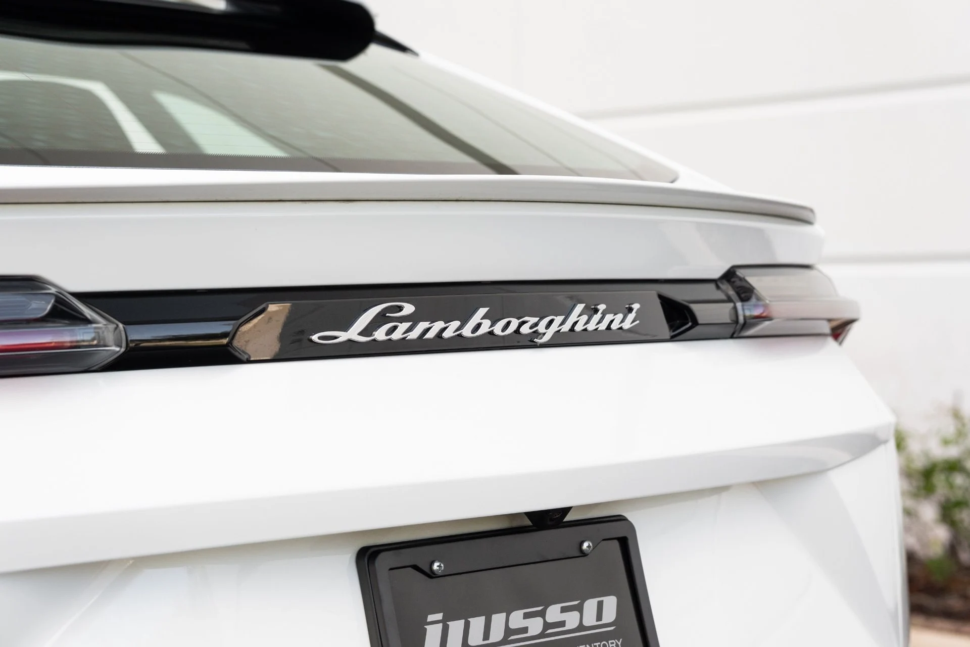 mph028_4131711771_Used_2022_Lamborghini_Urus_1778780626_21b028b225