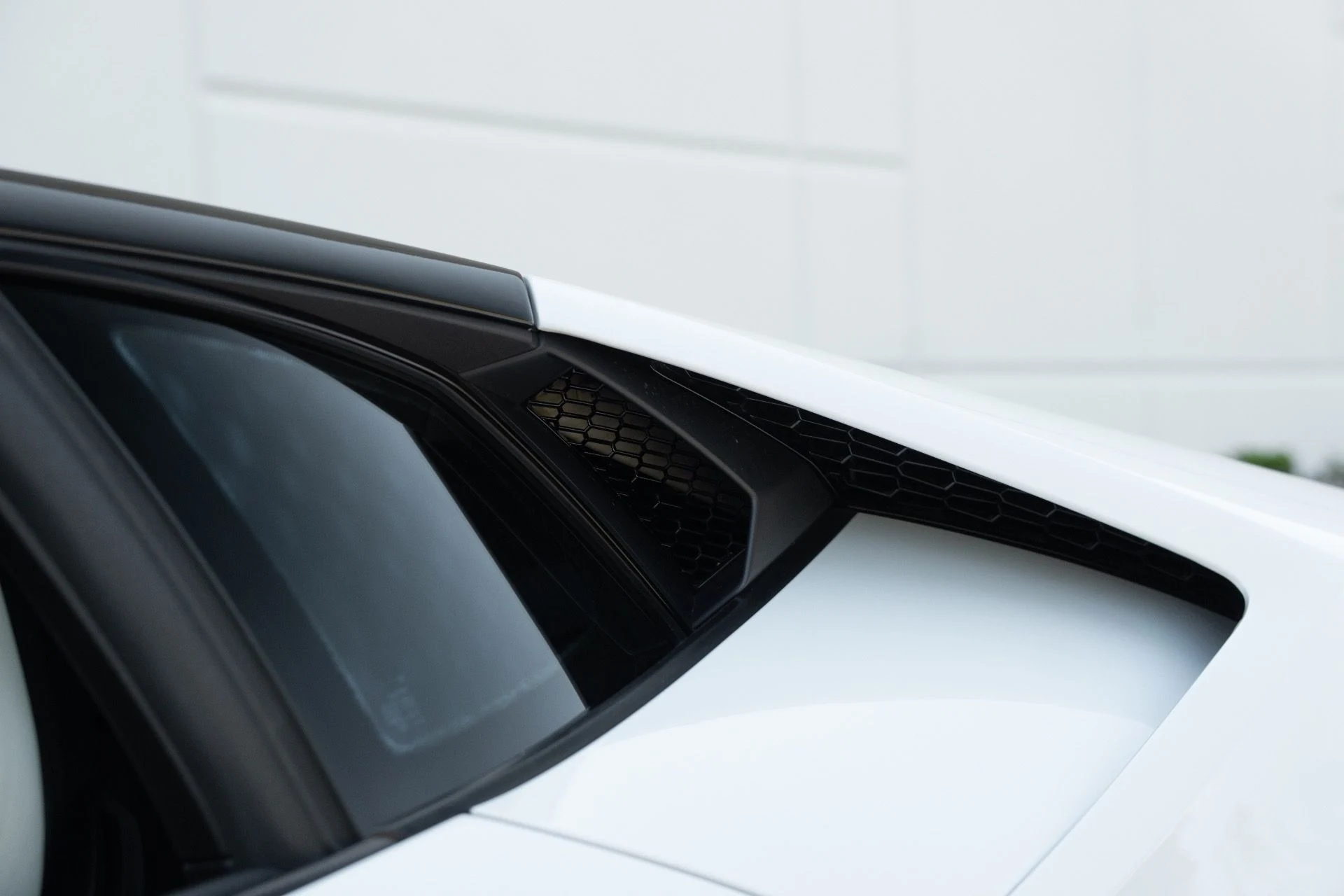 mph028_4142226769_Used_2016_Lamborghini_Huracan_LP_610_4_1771995727_e5da7fbb71