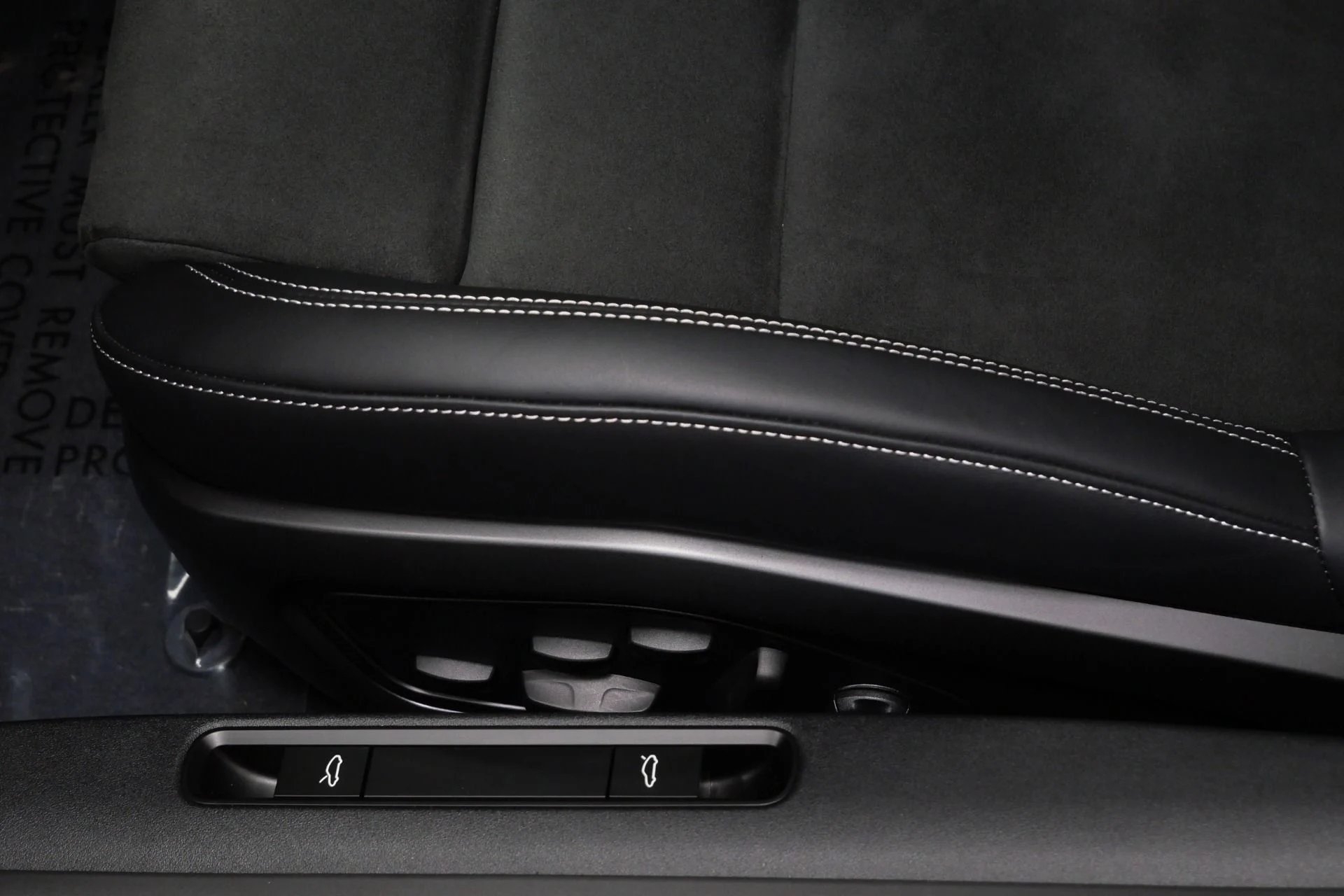 mph028_4154189116_Used_2026_Porsche_911_GT_3_Weissach_Package_6_Speed_Manual_Delivery_Miles_1773426266_8f27811895