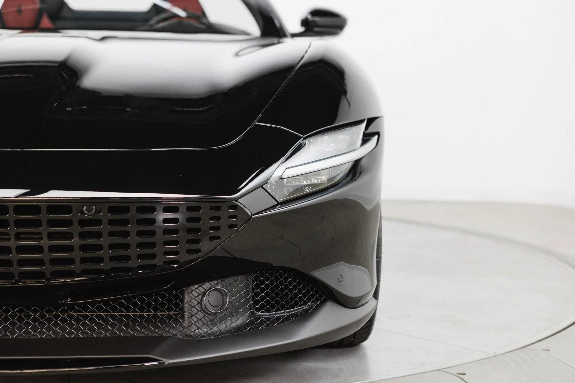 mph028_4161479740_Used_2024_Ferrari_Roma_Spider_1777350138_530ce9d3c8