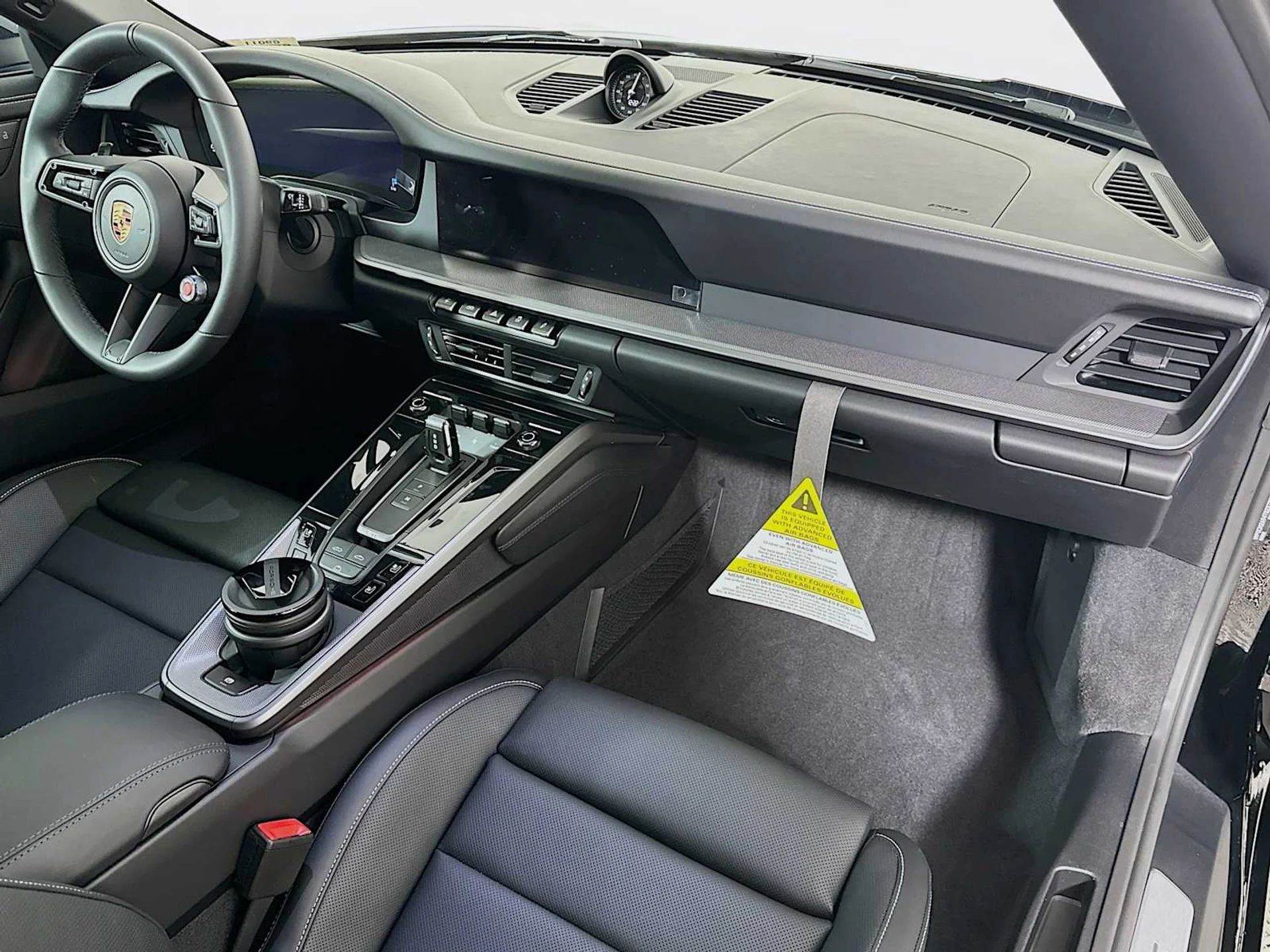 mph028_416575197_fa00e7e12b61040311ce277a0b508f7e_acad6036be