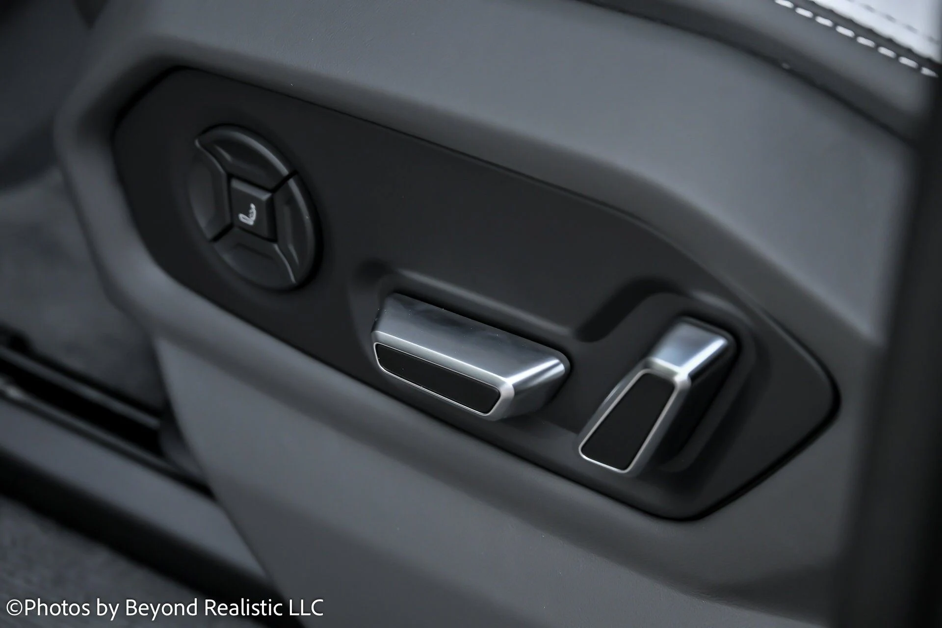 mph028_4169985982_aa71a38d1681ff1cb1230d473aeca713x_47619cc2a2