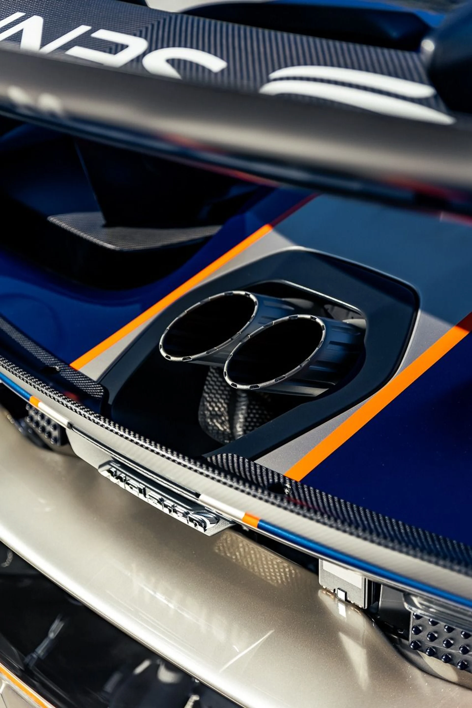mph028_4175108084_Used_2020_Mc_Laren_Senna_GTR_LM_e730a12695