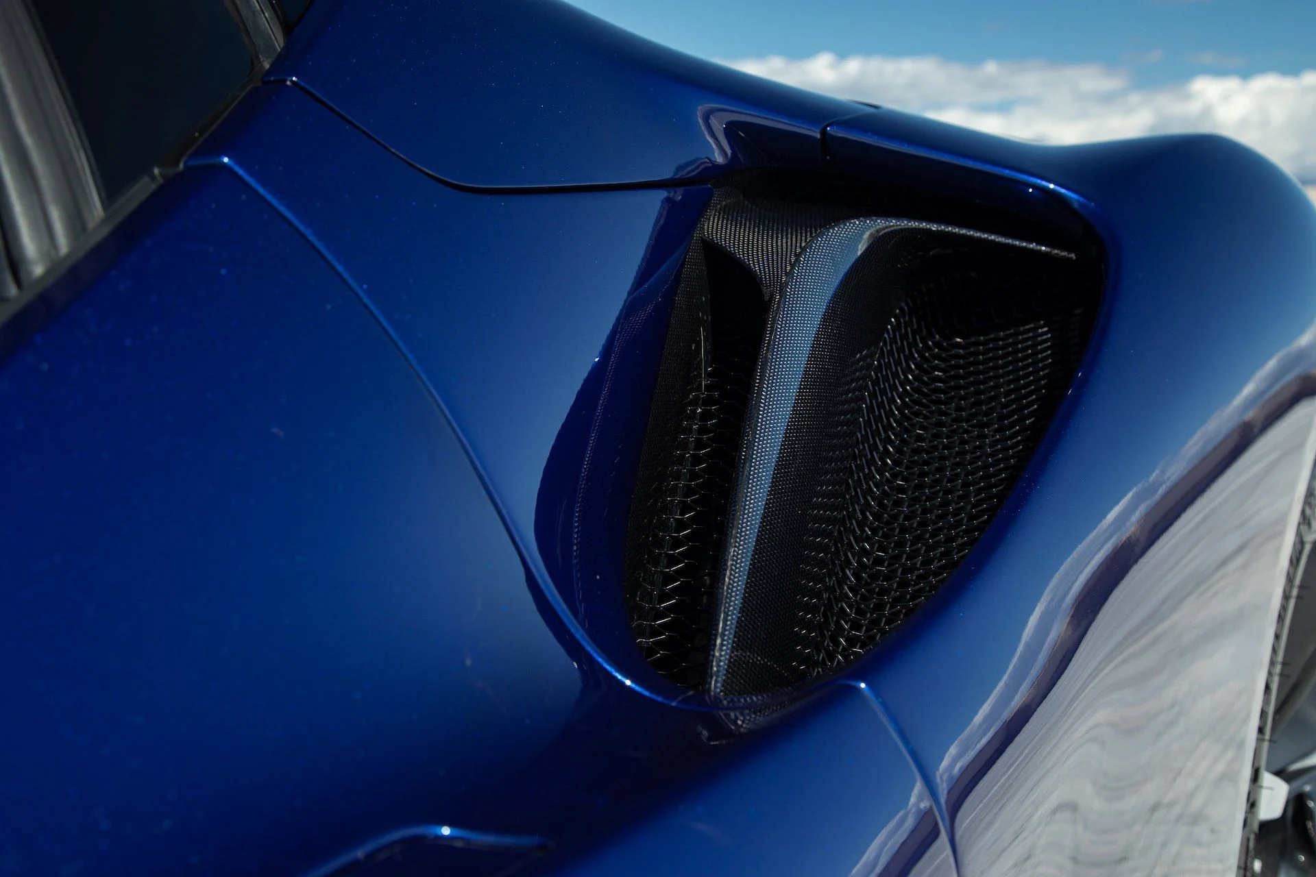 mph028_4176806160_a357ababb527480dc0f14bb6f3ee2436_99d33b907d