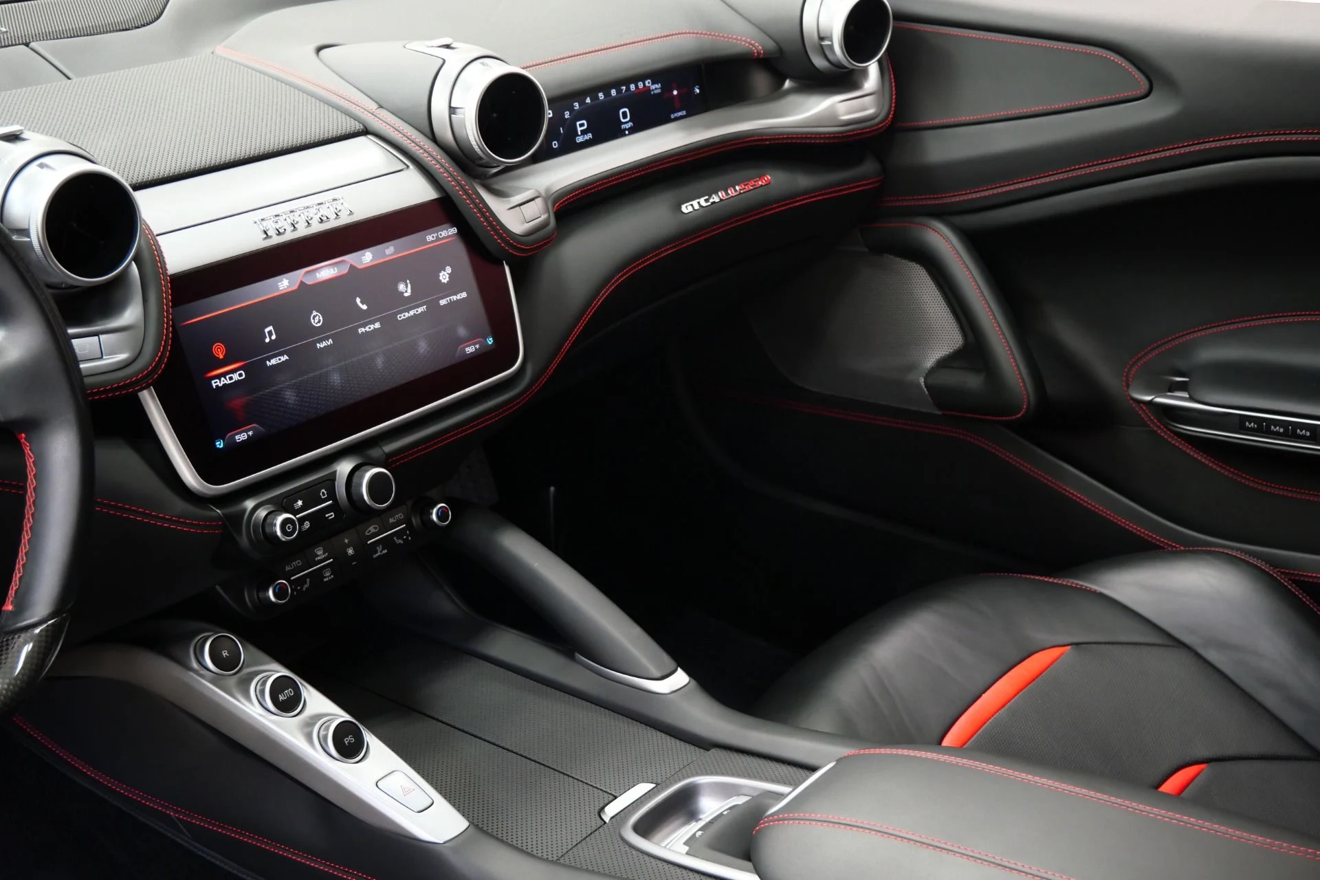 mph028_4179269934_Used_2018_Ferrari_GTC_4_Lusso_V12_1752852252_612be29dc8