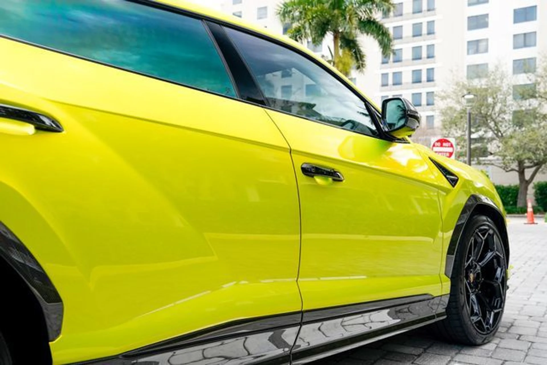 mph028_4180962071_22986544_29_effb6f0f88