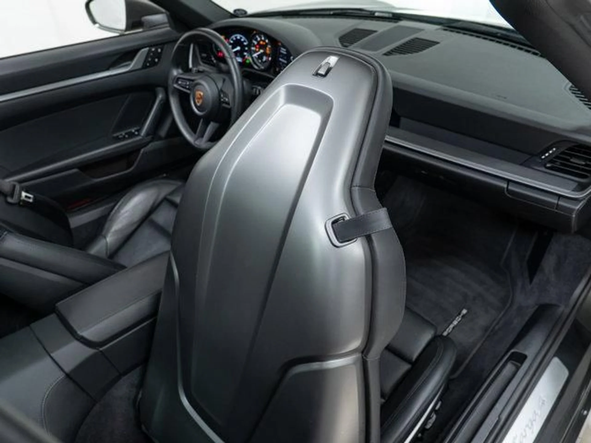 mph028_4184751197_l_R1_I_Ete_Jbwg_cg68yks2v_K2_L_Bg_7835bcb7e2