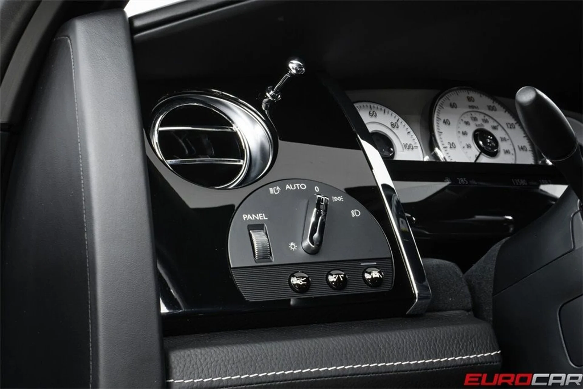 mph028_4193650411_image_29_b0a6805ff7