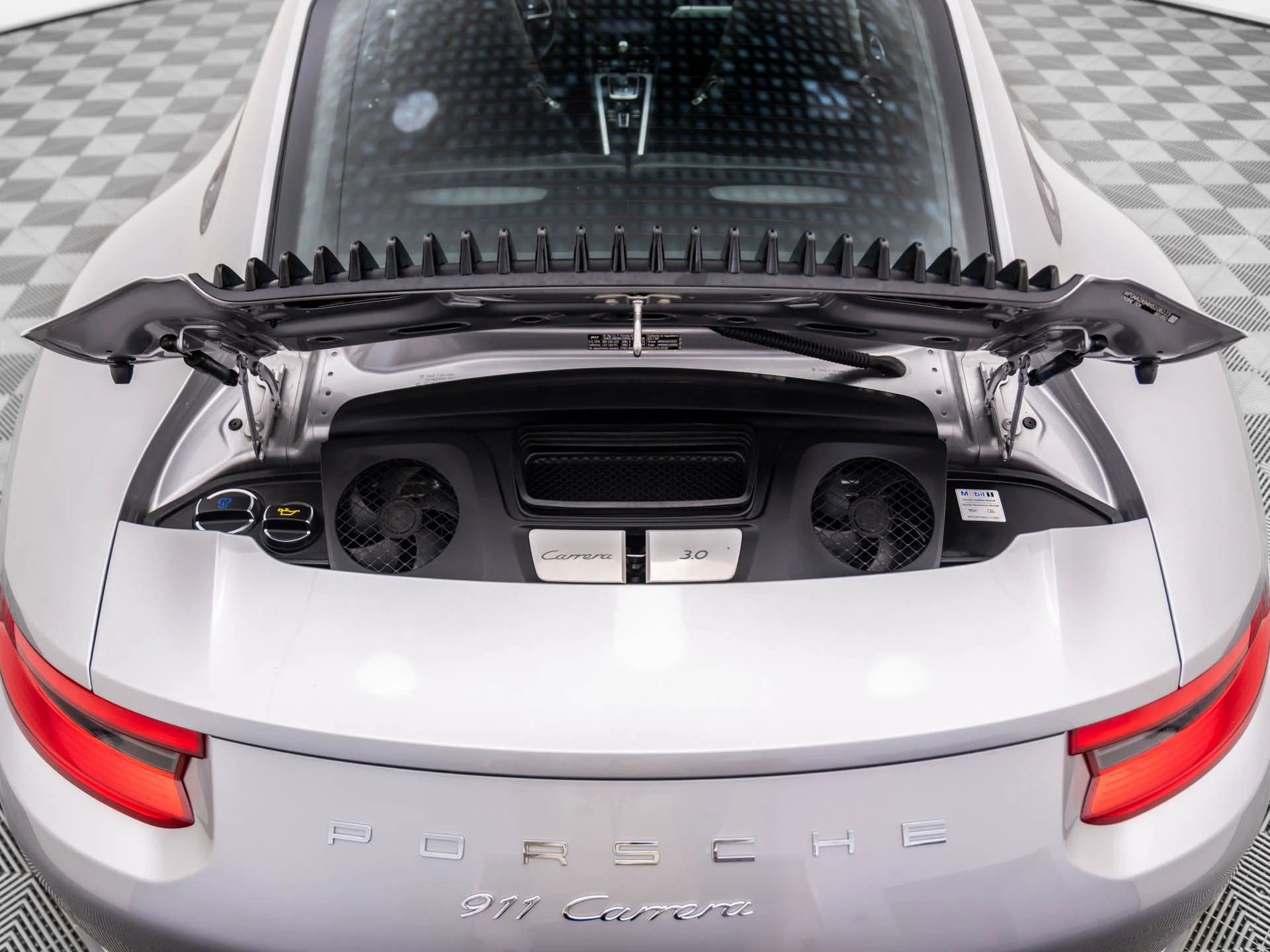 mph028_4196210564_6dbdb9620672406896c9d323d580c403x_bbb451115c