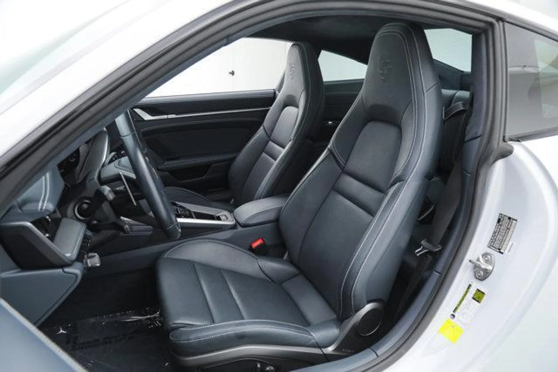 mph028_4204632601_3ndyc_S_Sxitf_Id_E1c_G_Rf_Ge_Vakp_B8_5d591dc3de