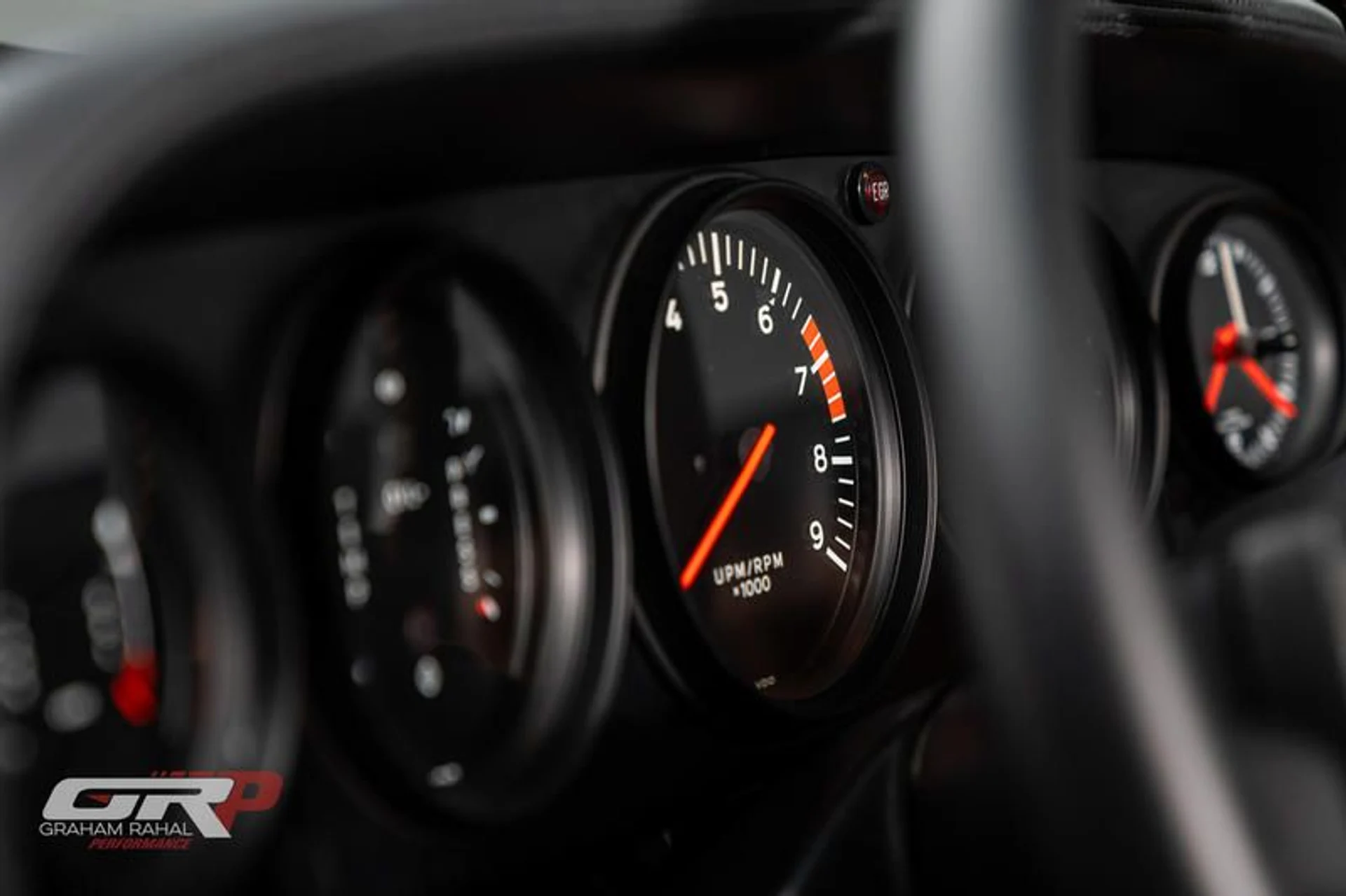 mph028_4206696667_1_C92_F29_D_475_F_4_A6_C_BBAD_4_EF_11_C300_C56_70a0953f2d