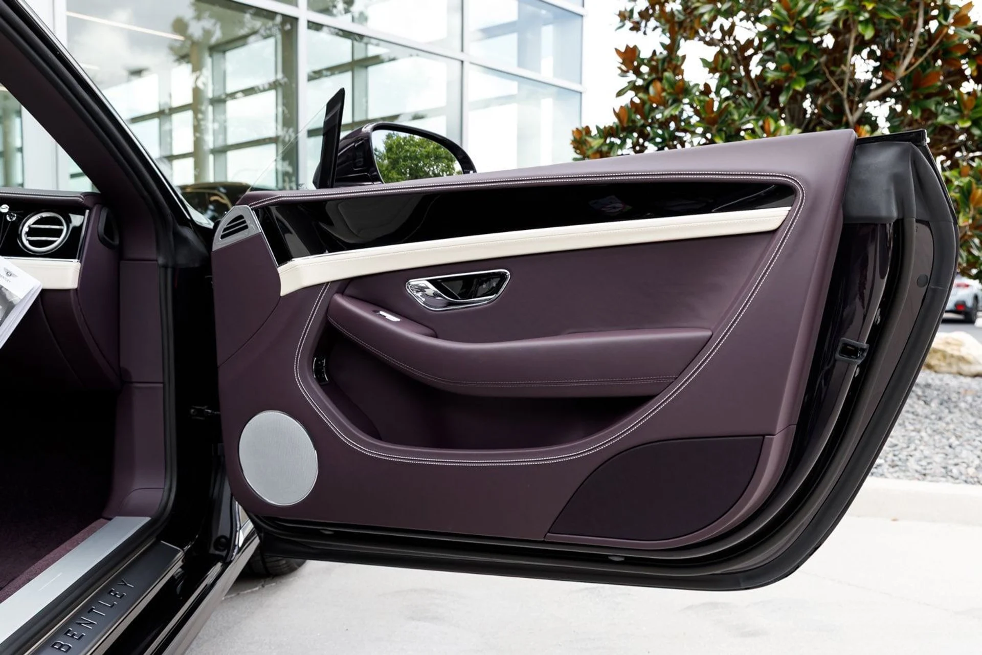 mph028_4209954255_3e246f86c73aea8dfb1a68ed8455801ax_4571618a55